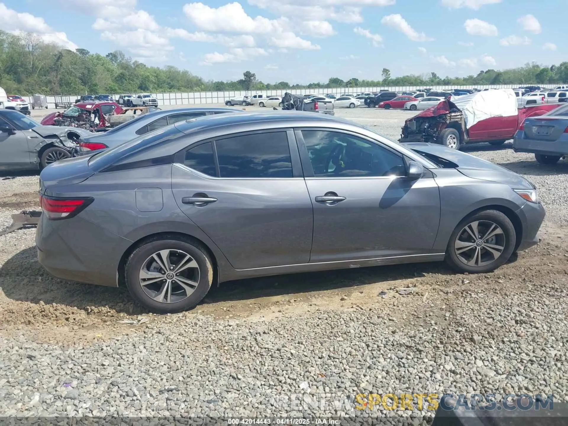 13 fotografías del automóvil dañado 3N1AB8CV7PY264338 NISSAN SENTRA 2023