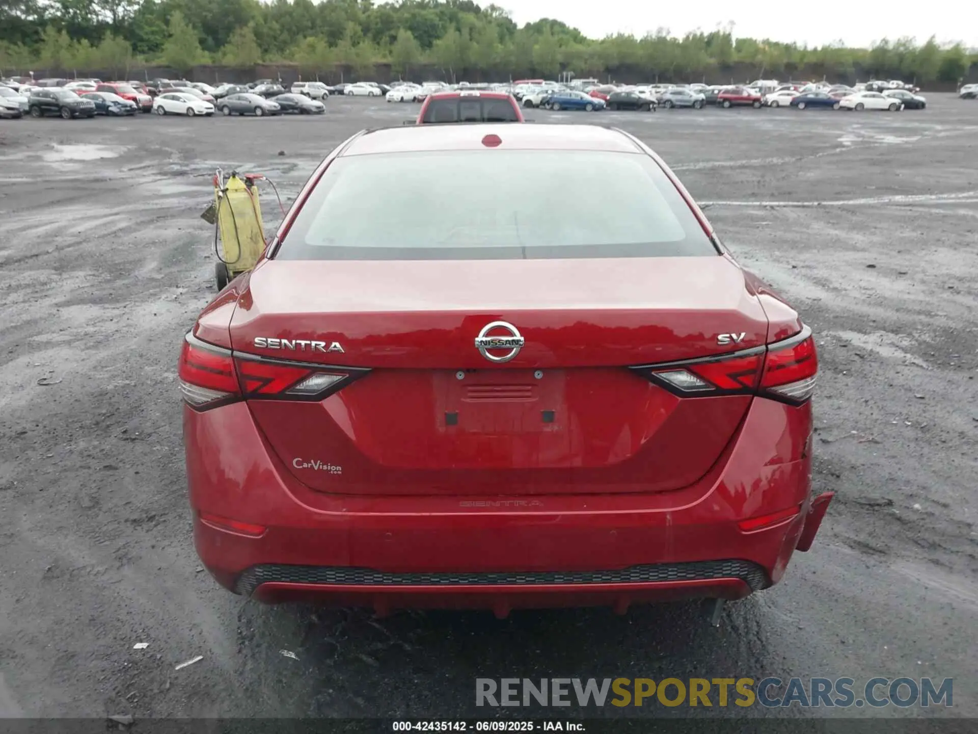 16 fotografías del automóvil dañado 3N1AB8CV7PY275842 NISSAN SENTRA 2023
