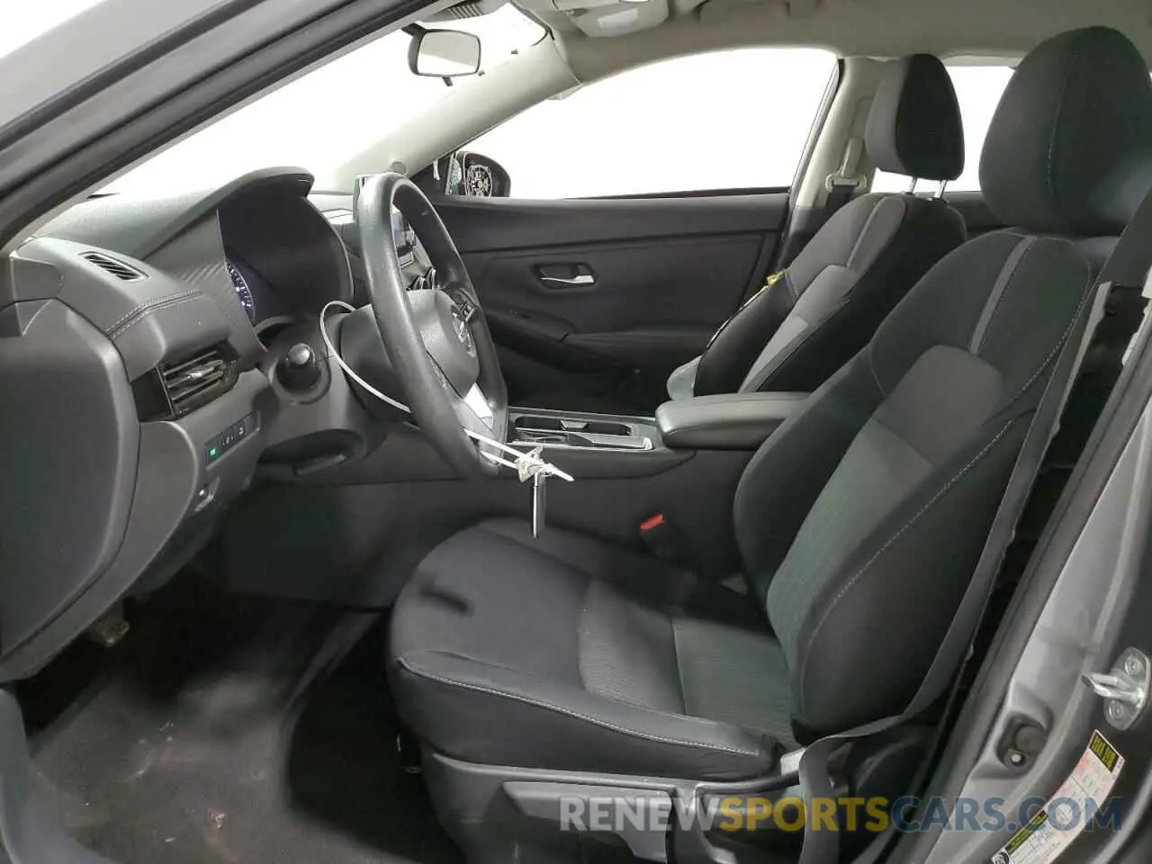 7 fotografías del automóvil dañado 3N1AB8CV7PY308404 NISSAN SENTRA 2023