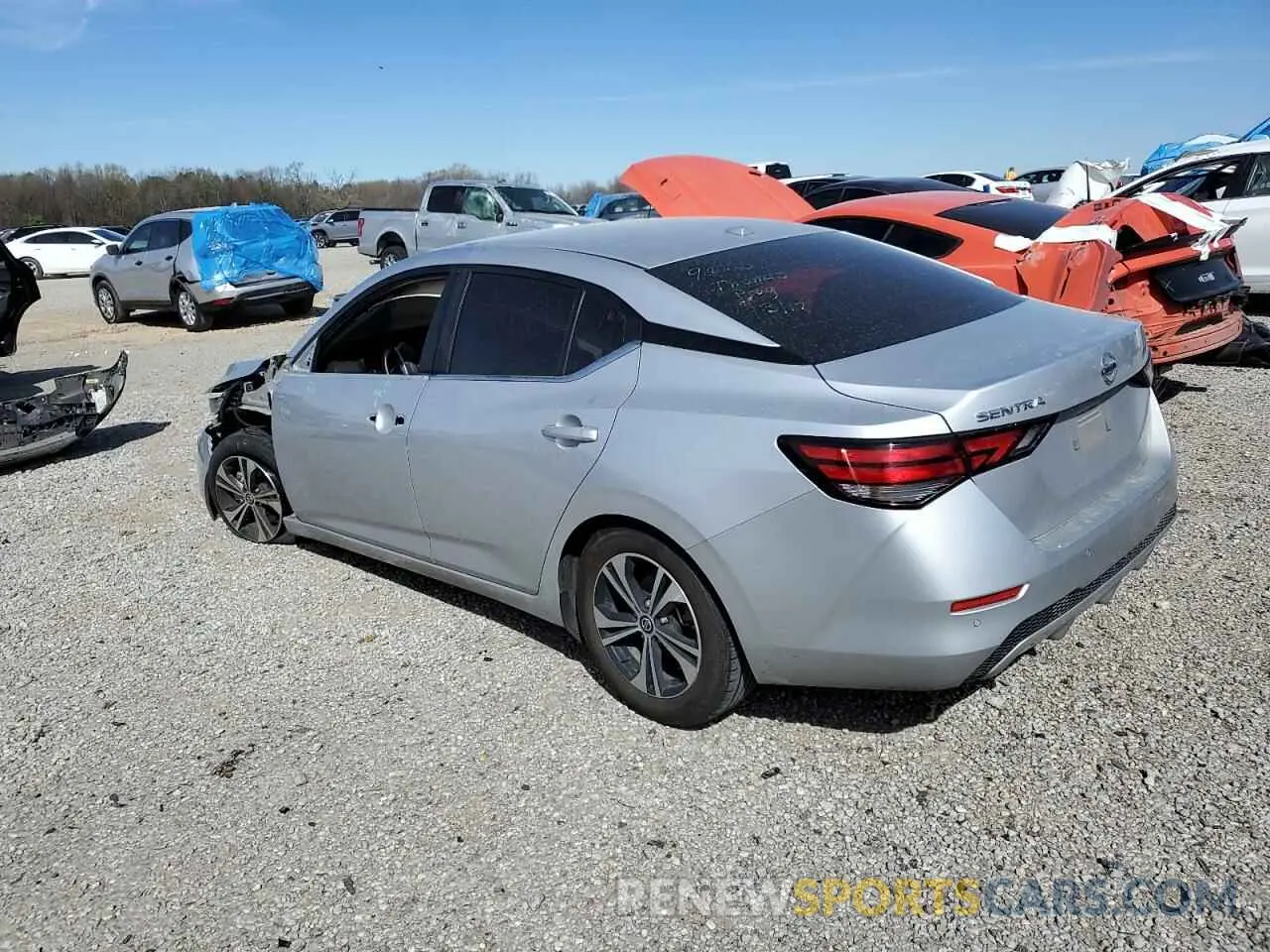 2 fotografías del automóvil dañado 3N1AB8CV8PY245488 NISSAN SENTRA 2023