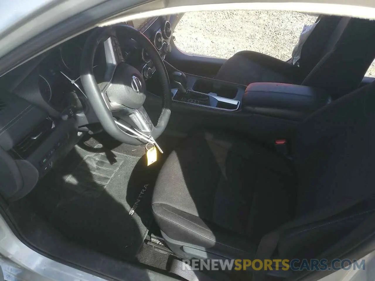 7 fotografías del automóvil dañado 3N1AB8CV8PY245488 NISSAN SENTRA 2023