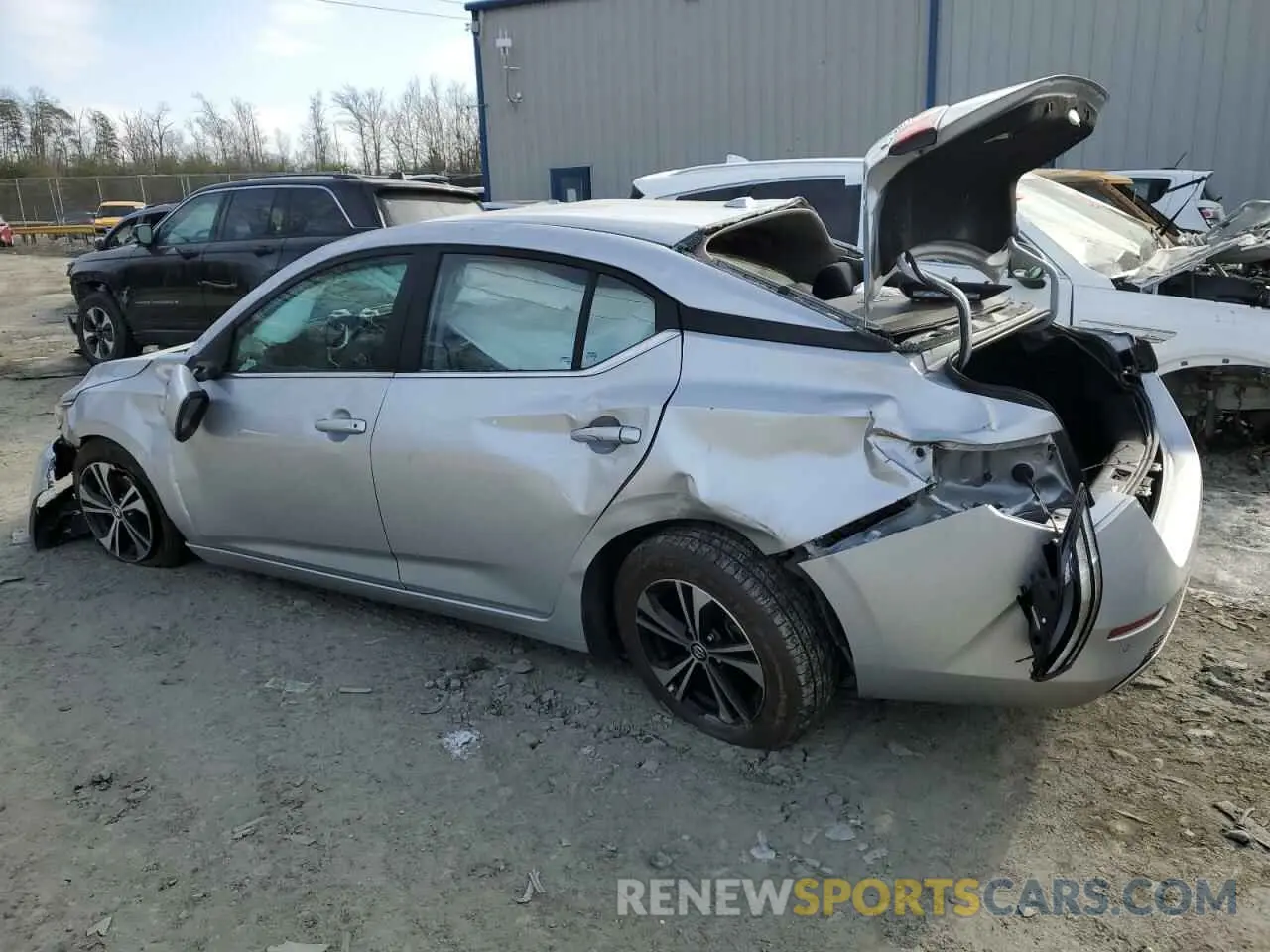 2 fotografías del automóvil dañado 3N1AB8CV8PY279429 NISSAN SENTRA 2023