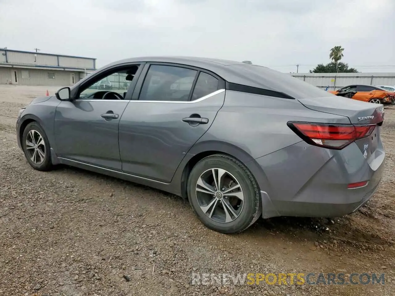 2 fotografías del automóvil dañado 3N1AB8CV8PY318519 NISSAN SENTRA 2023