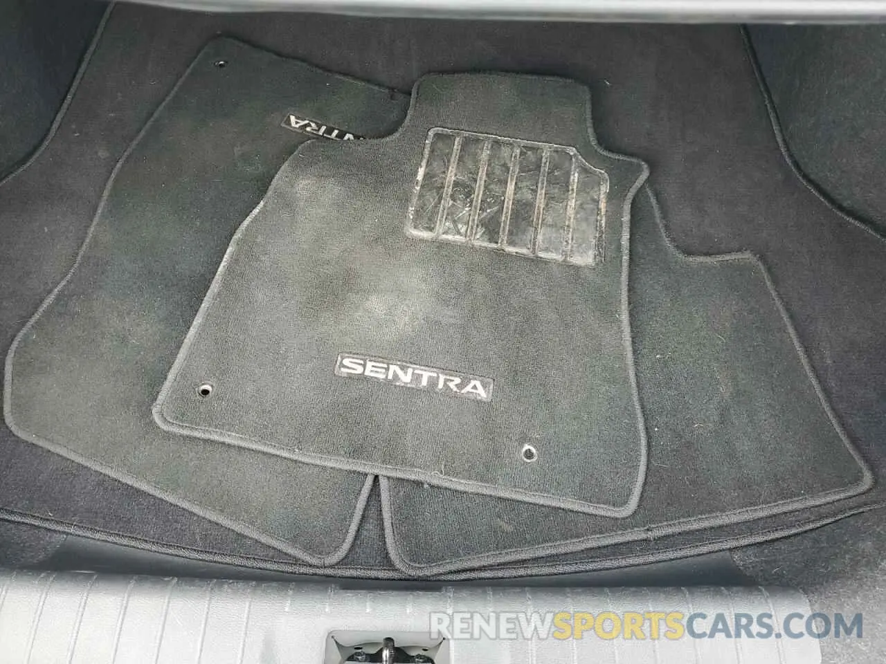 13 fotografías del automóvil dañado 3N1AB8CV9PY249758 NISSAN SENTRA 2023