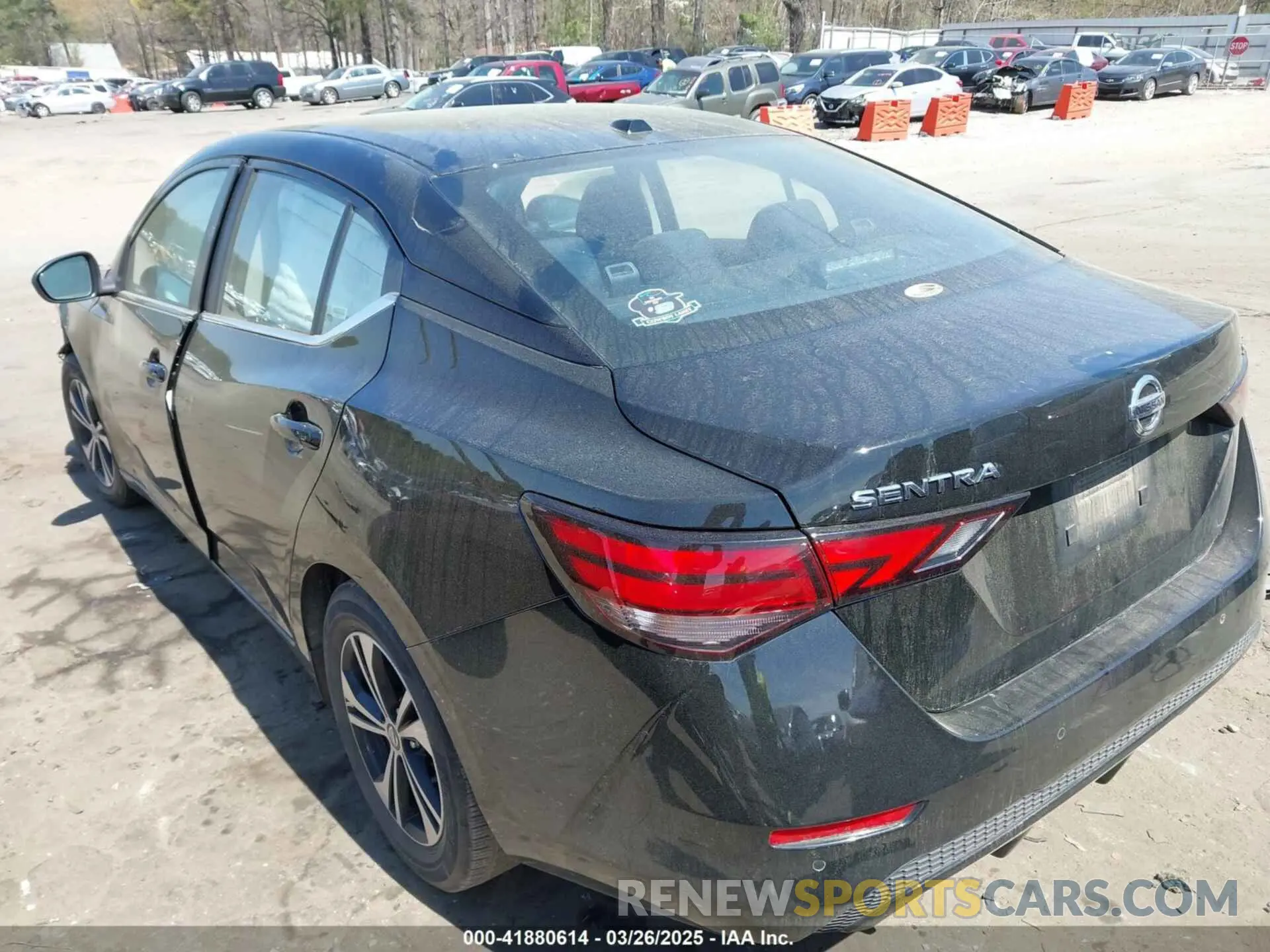 3 fotografías del automóvil dañado 3N1AB8CV9PY262090 NISSAN SENTRA 2023