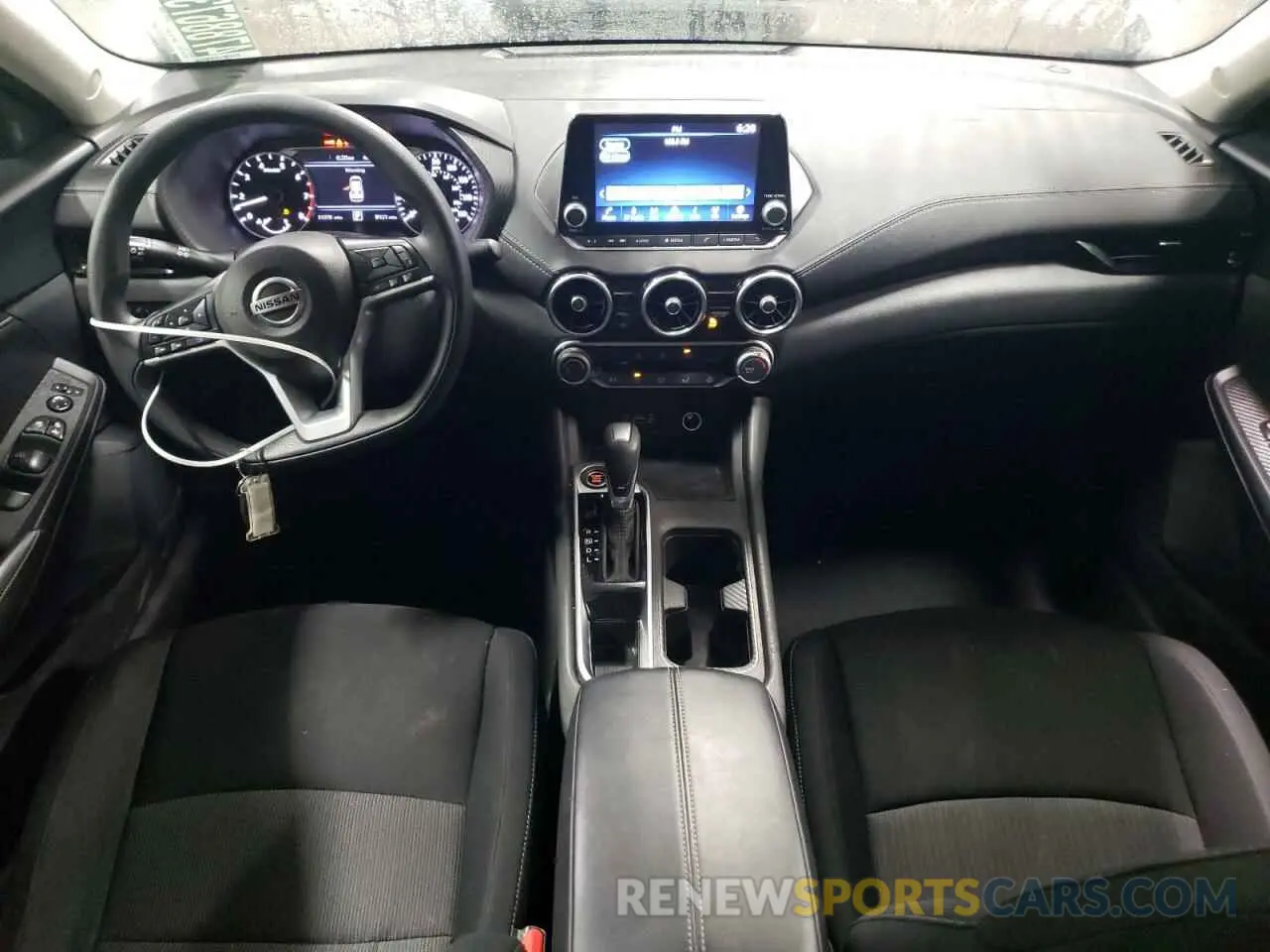 8 fotografías del automóvil dañado 3N1AB8CV9PY300191 NISSAN SENTRA 2023
