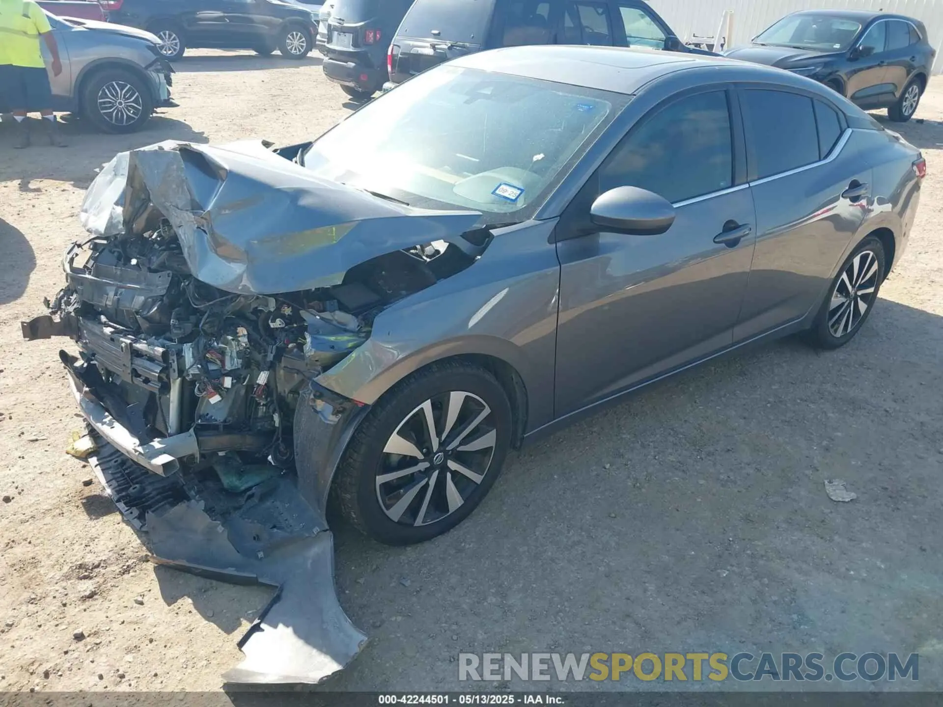 2 fotografías del automóvil dañado 3N1AB8CV9PY313149 NISSAN SENTRA 2023