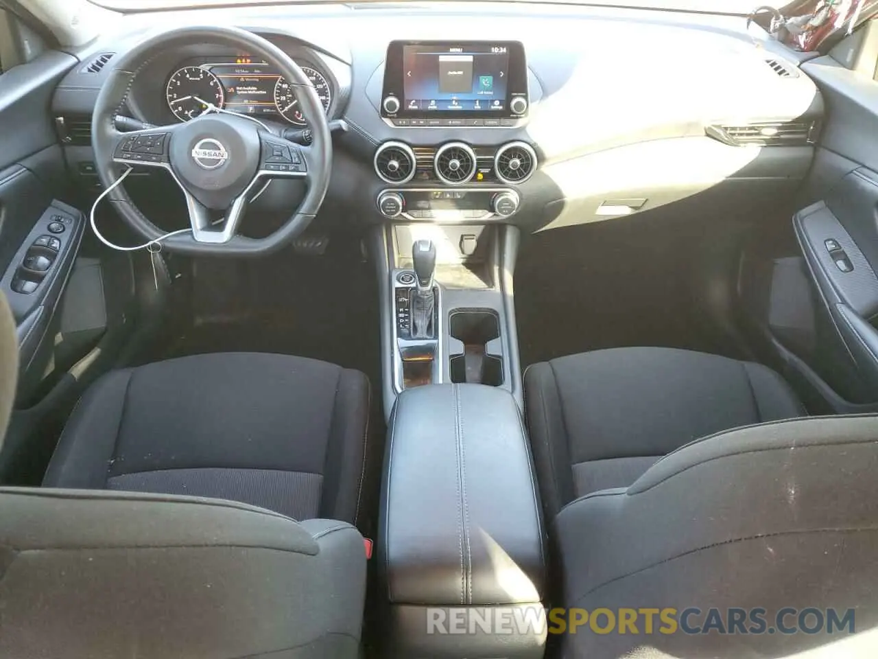 8 fotografías del automóvil dañado 3N1AB8CV9PY318030 NISSAN SENTRA 2023