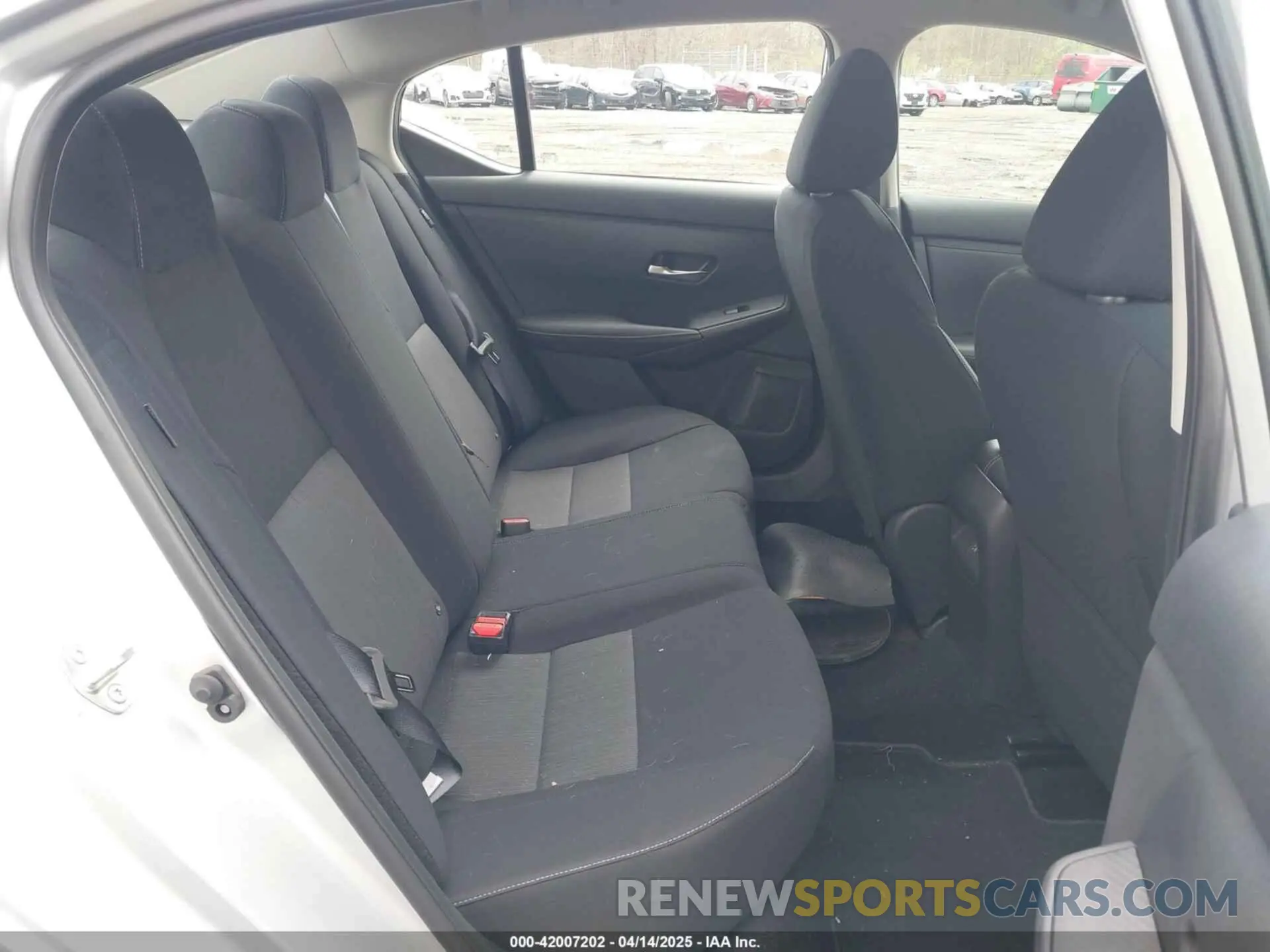 8 fotografías del automóvil dañado 3N1AB8CVXPY229454 NISSAN SENTRA 2023
