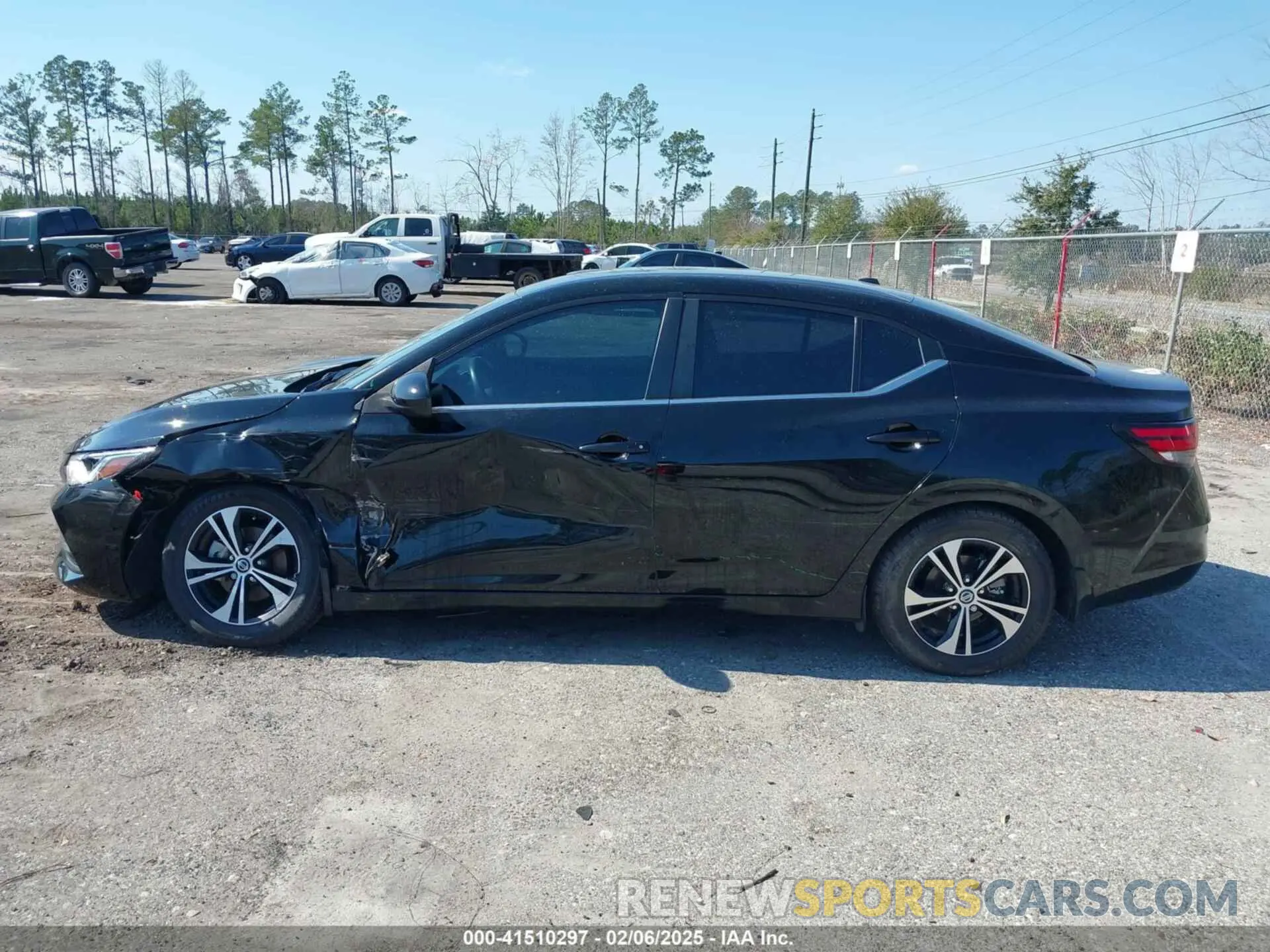 14 fotografías del automóvil dañado 3N1AB8CVXPY233763 NISSAN SENTRA 2023