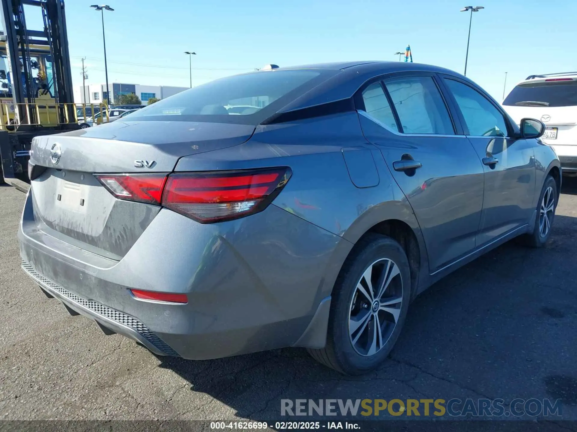 4 fotografías del automóvil dañado 3N1AB8CVXPY238798 NISSAN SENTRA 2023