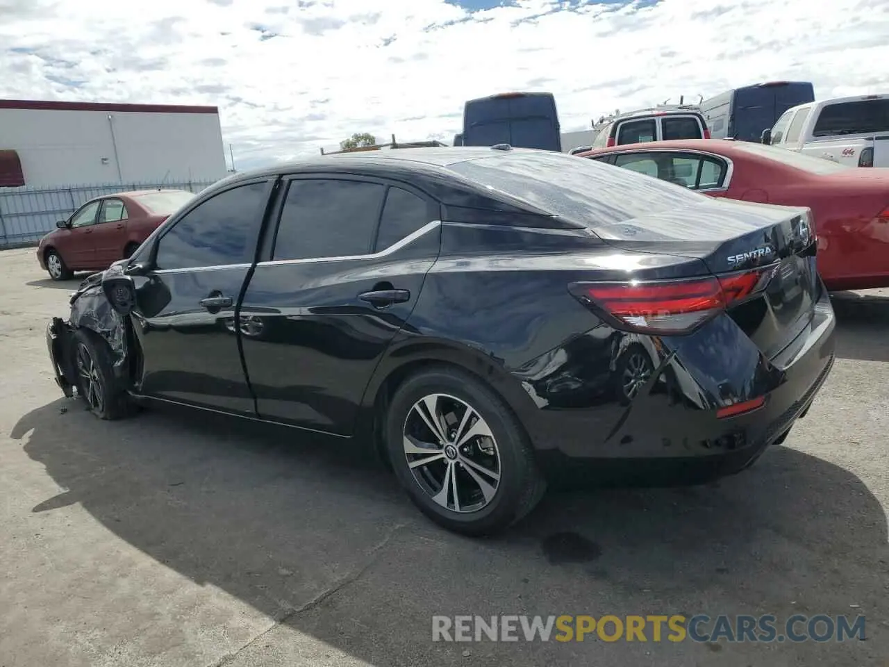 2 fotografías del automóvil dañado 3N1AB8CVXPY315671 NISSAN SENTRA 2023