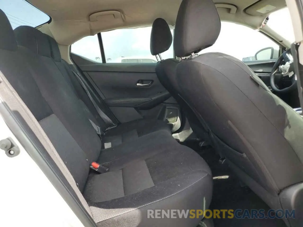 10 fotografías del automóvil dañado 3N1AB8CVXPY318604 NISSAN SENTRA 2023