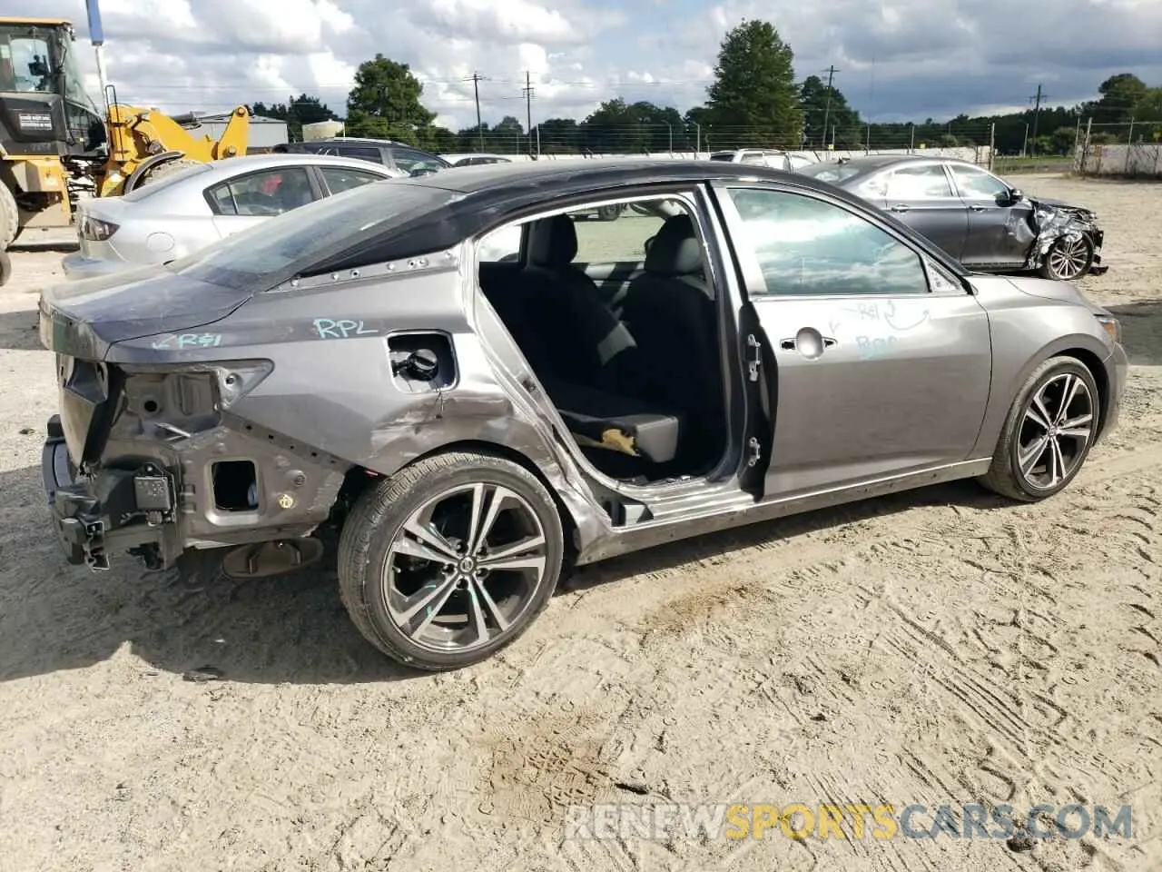 3 fotografías del automóvil dañado 3N1AB8DV3PY278669 NISSAN SENTRA 2023