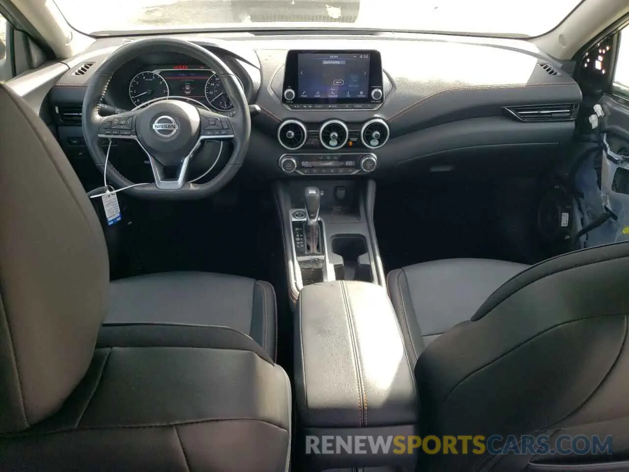 8 fotografías del automóvil dañado 3N1AB8DV3PY278669 NISSAN SENTRA 2023