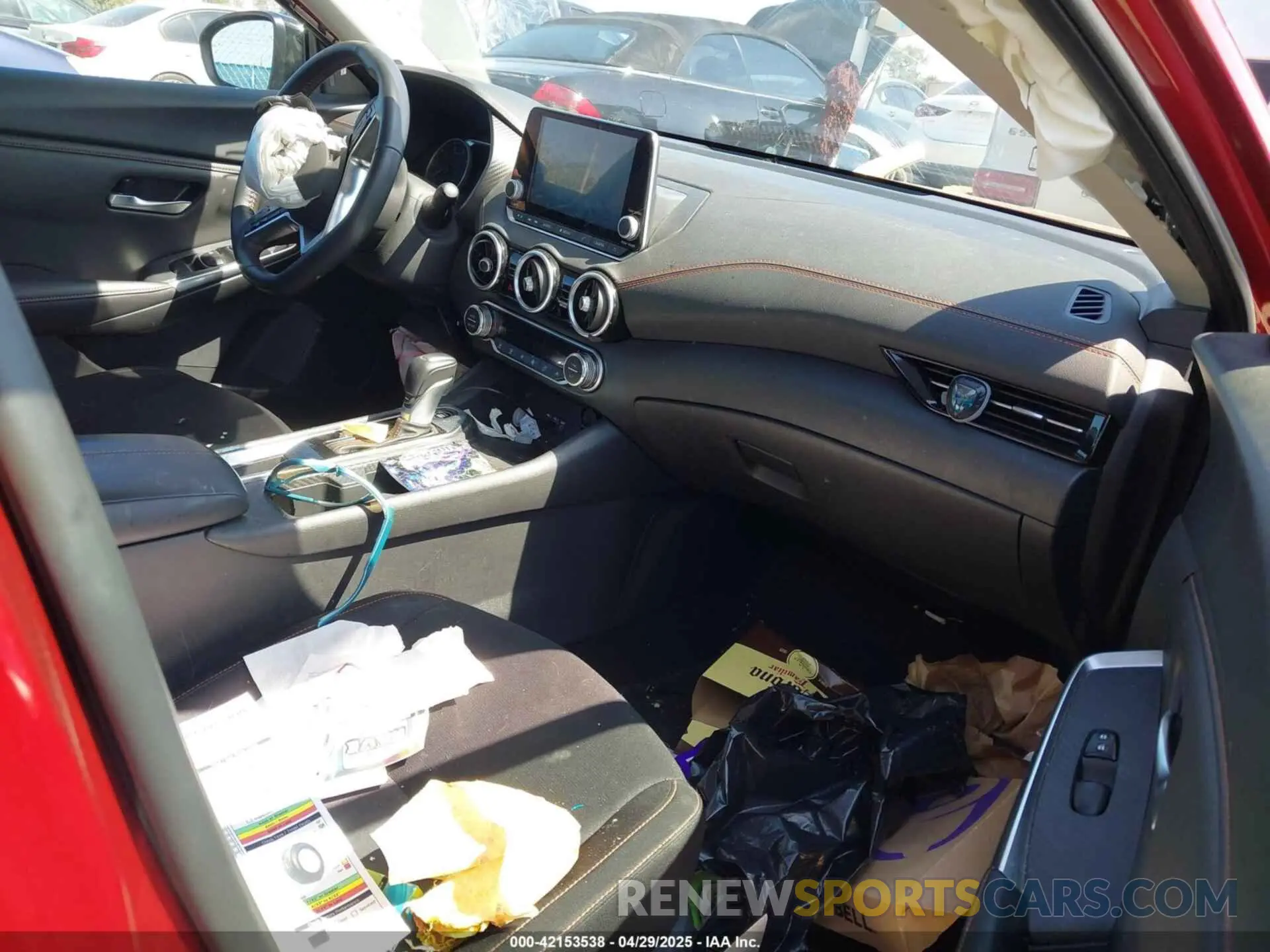 5 fotografías del automóvil dañado 3N1AB8DV4PY262691 NISSAN SENTRA 2023