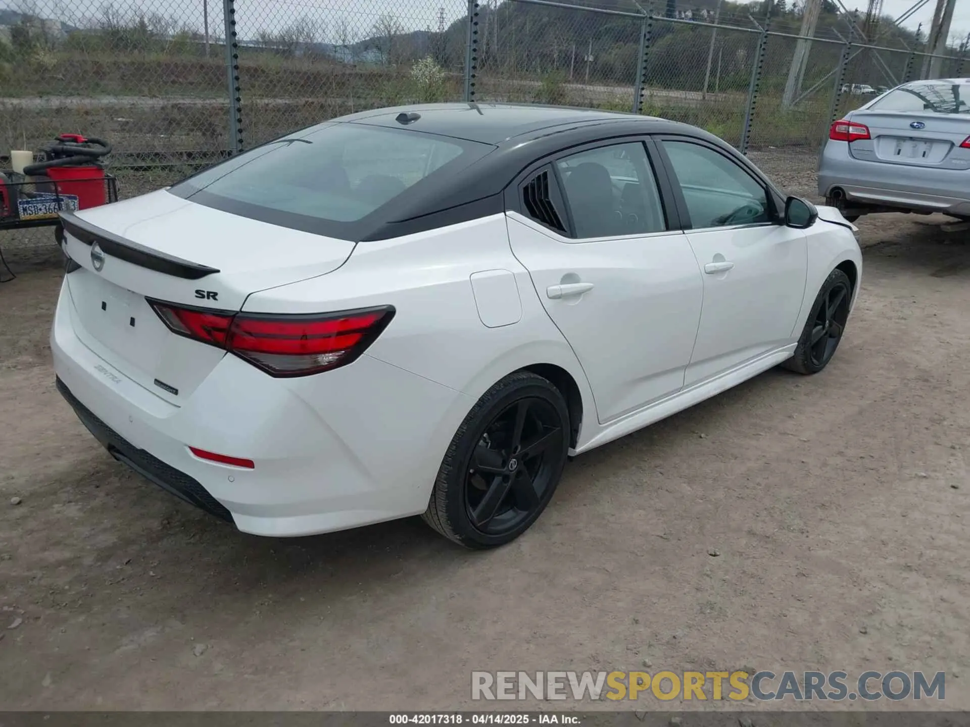 4 fotografías del automóvil dañado 3N1AB8DV4PY319715 NISSAN SENTRA 2023