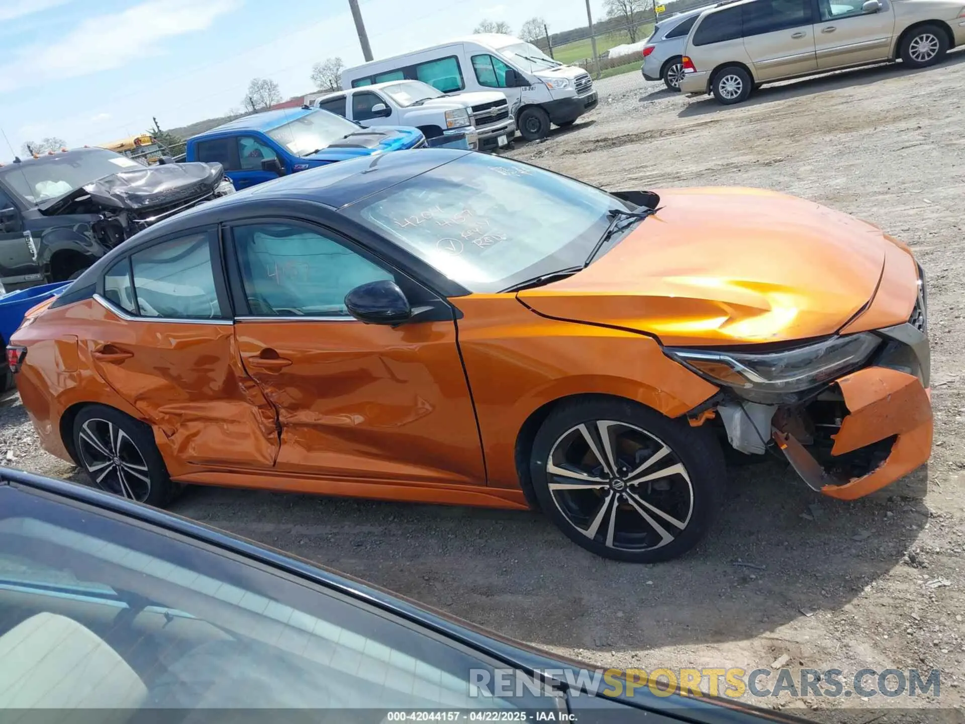 13 fotografías del automóvil dañado 3N1AB8DV5PY318928 NISSAN SENTRA 2023