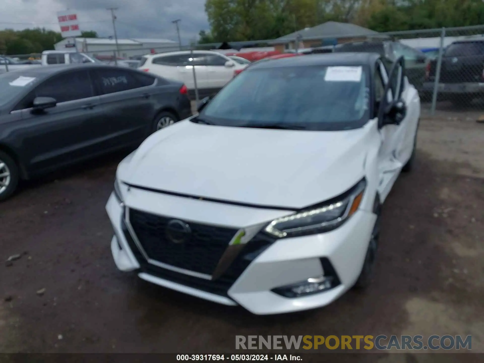 2 fotografías del automóvil dañado 3N1AB8DV6PY307260 NISSAN SENTRA 2023