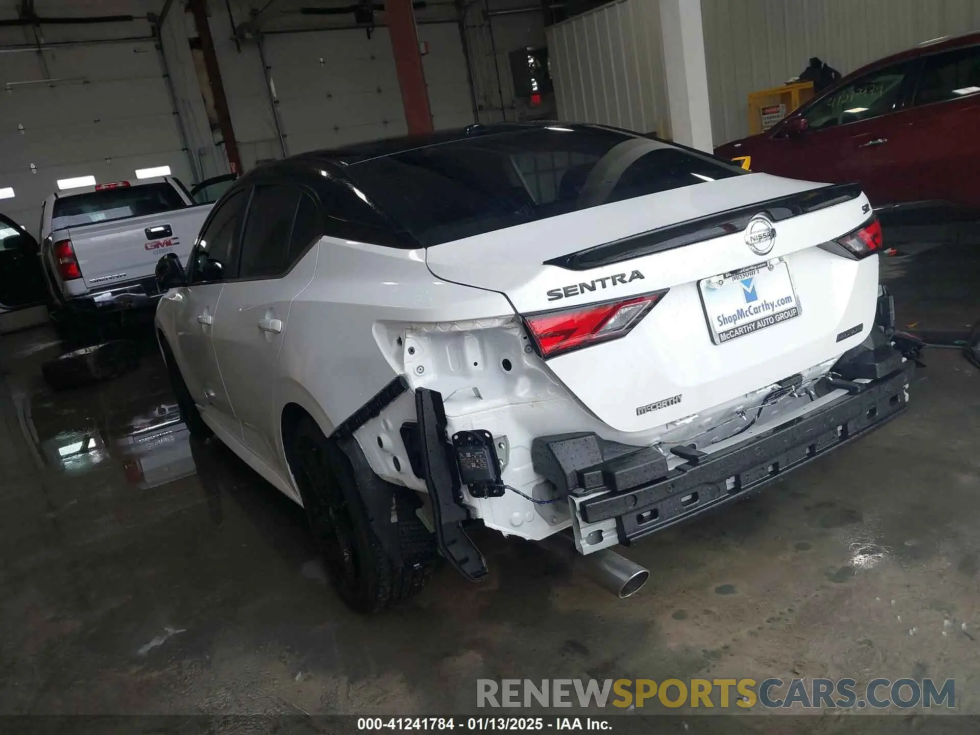 3 fotografías del automóvil dañado 3N1AB8DV8PY258627 NISSAN SENTRA 2023
