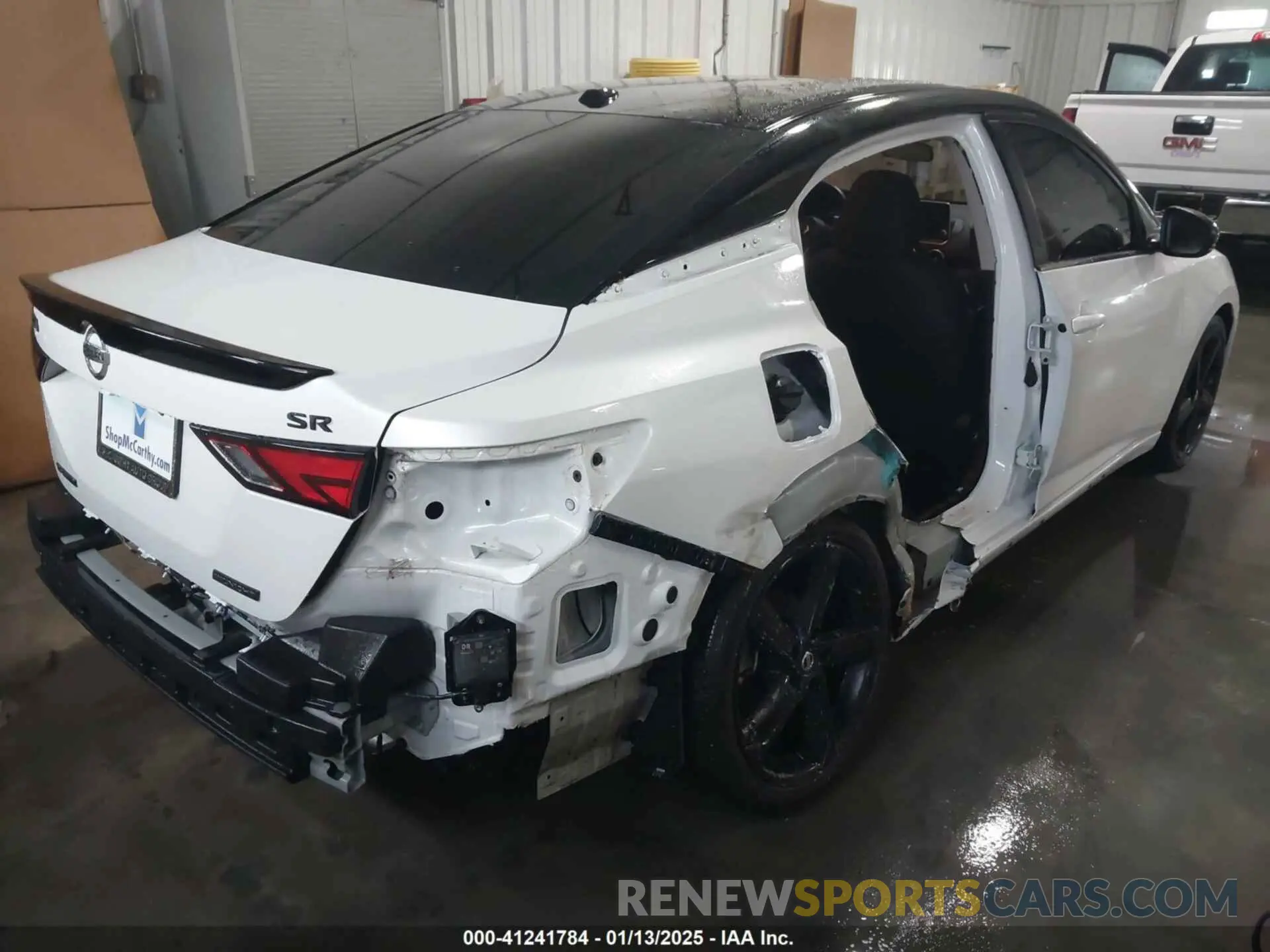 4 fotografías del automóvil dañado 3N1AB8DV8PY258627 NISSAN SENTRA 2023