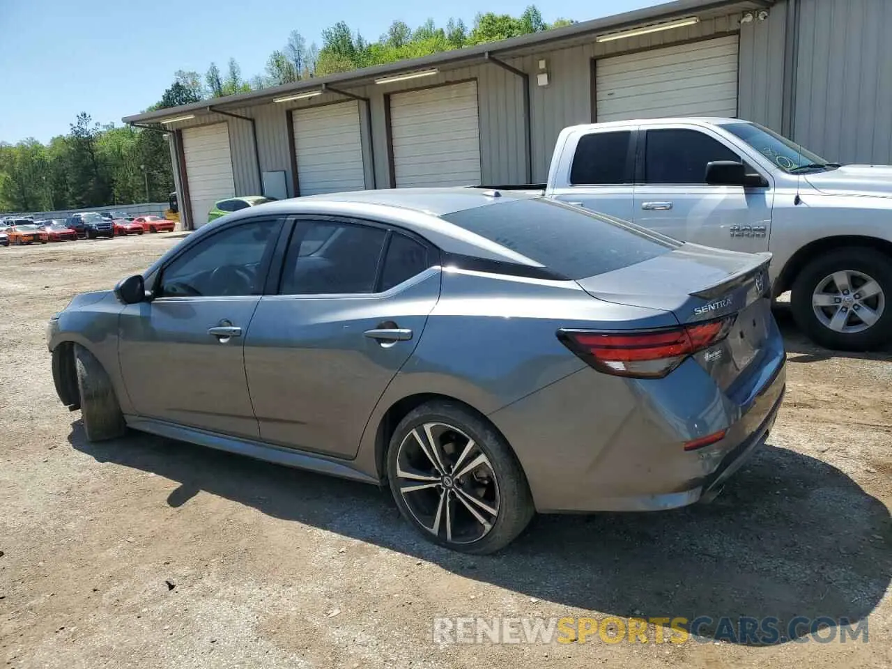 2 fotografías del automóvil dañado 3N1AB8DV8PY271569 NISSAN SENTRA 2023