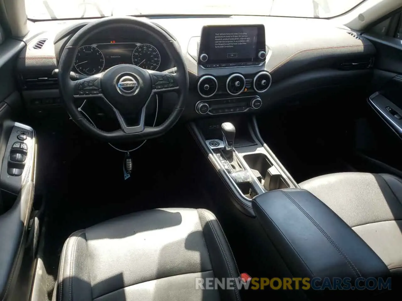 8 fotografías del automóvil dañado 3N1AB8DV8PY271569 NISSAN SENTRA 2023