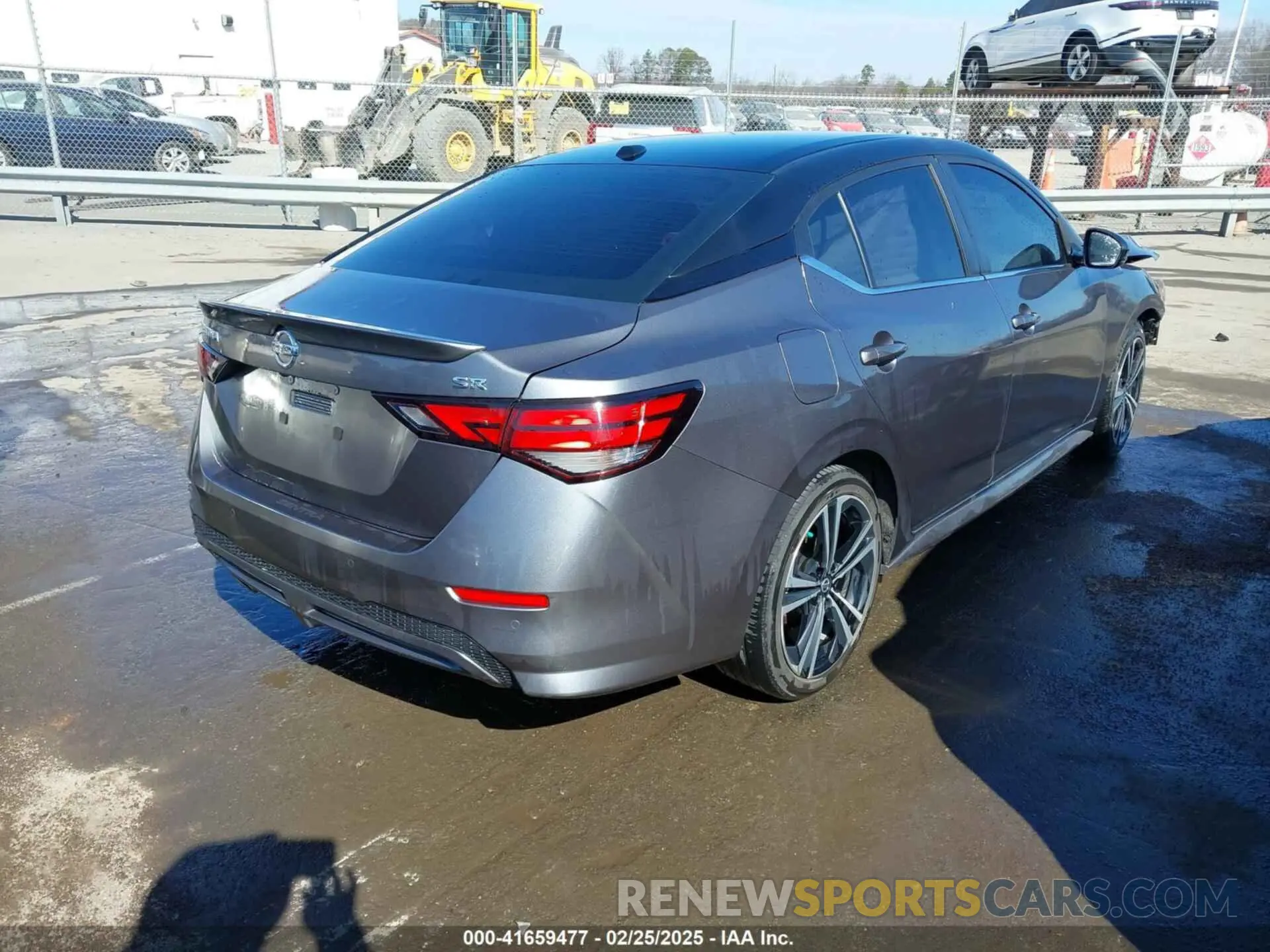 4 fotografías del automóvil dañado 3N1AB8DV9PY268793 NISSAN SENTRA 2023
