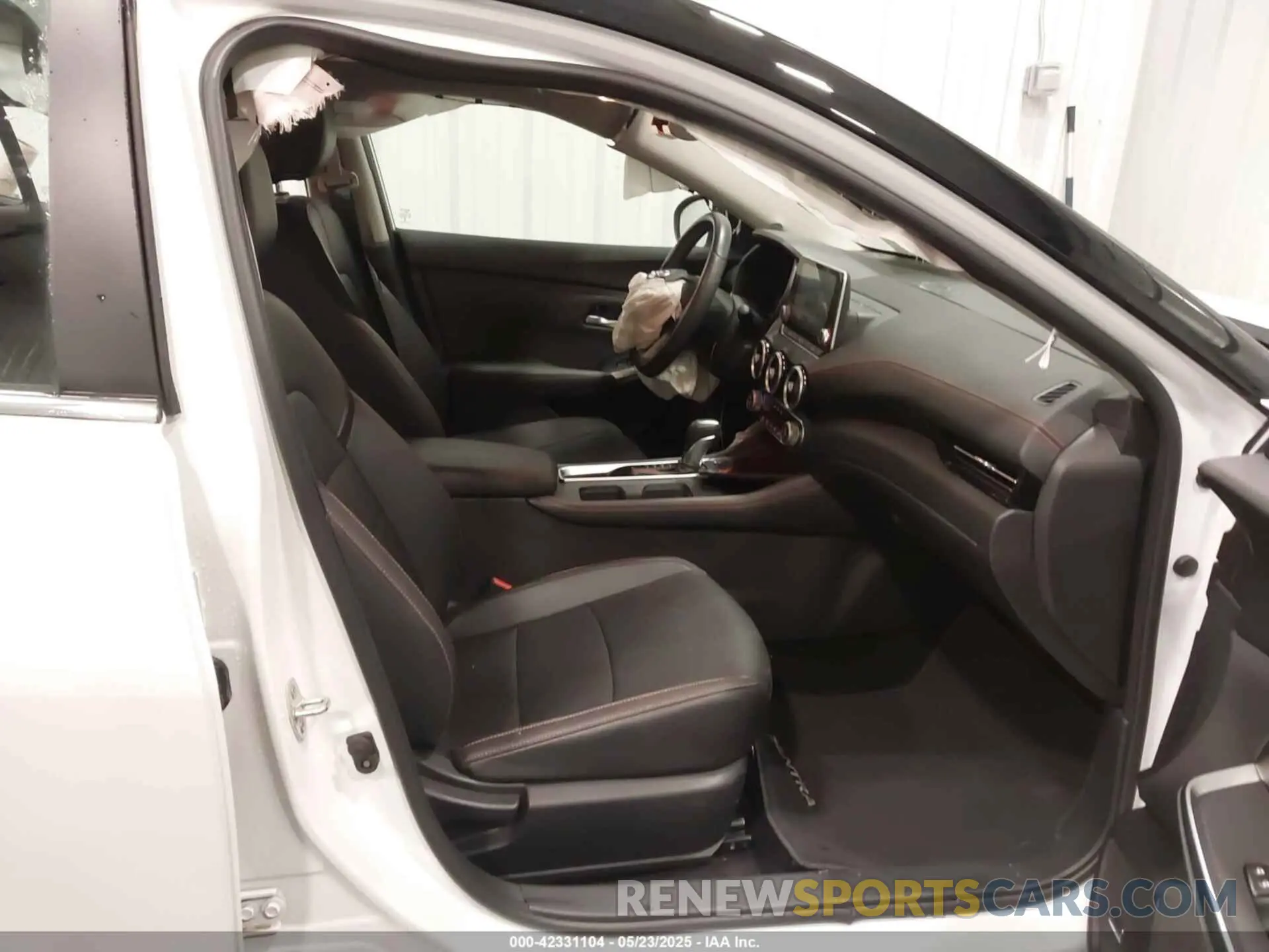 5 fotografías del automóvil dañado 3N1AB8DVXPY319590 NISSAN SENTRA 2023