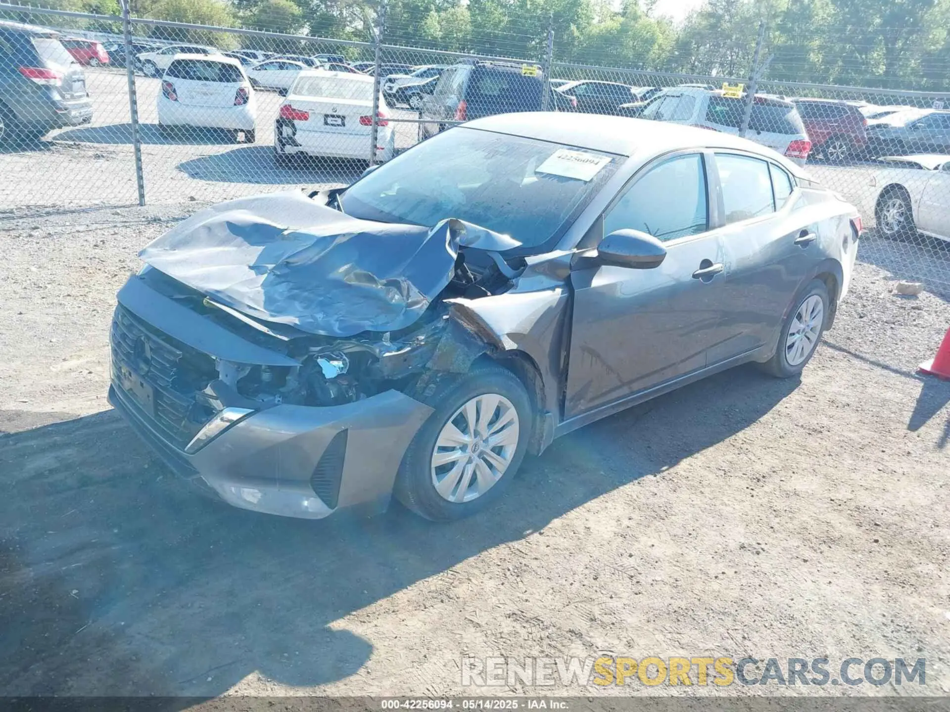 2 fotografías del automóvil dañado 3N1AB8BV0RY206978 NISSAN SENTRA 2024