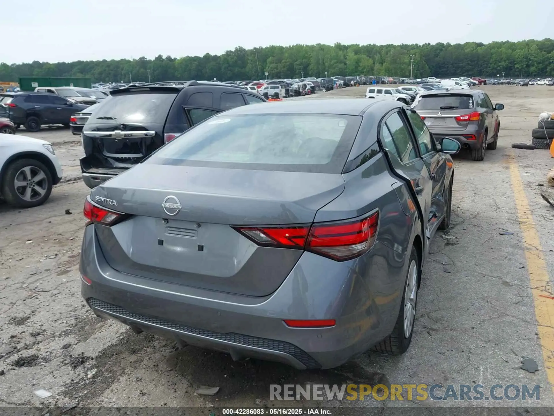 4 fotografías del automóvil dañado 3N1AB8BV0RY288713 NISSAN SENTRA 2024