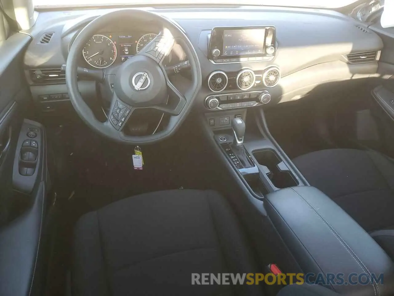 8 fotografías del automóvil dañado 3N1AB8BV1RY215723 NISSAN SENTRA 2024