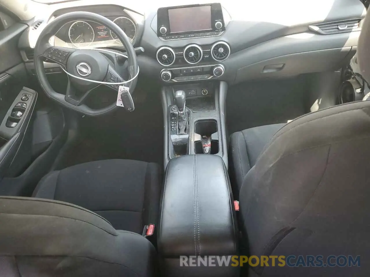 8 fotografías del automóvil dañado 3N1AB8BV1RY237057 NISSAN SENTRA 2024
