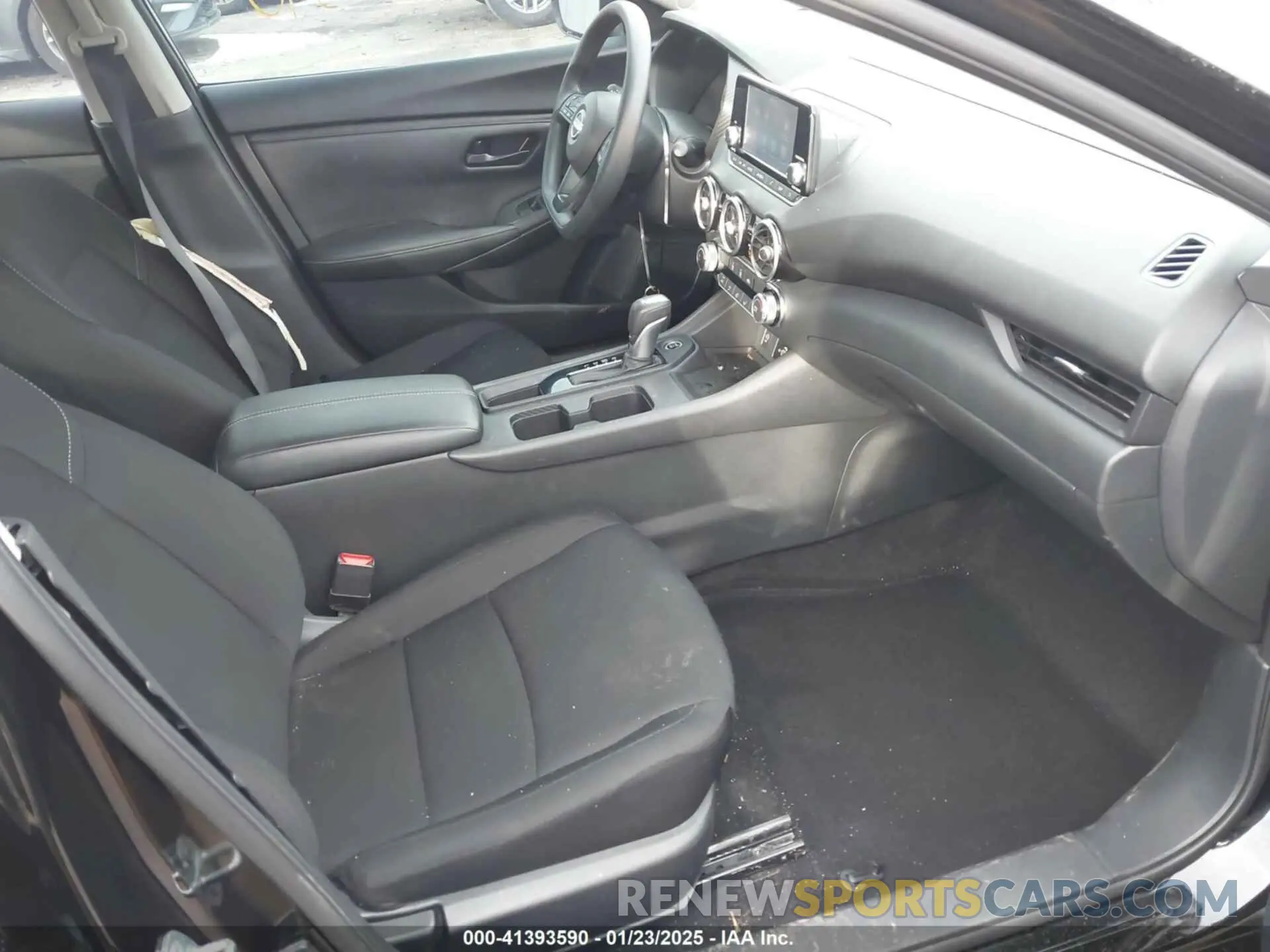 5 fotografías del automóvil dañado 3N1AB8BV1RY323923 NISSAN SENTRA 2024