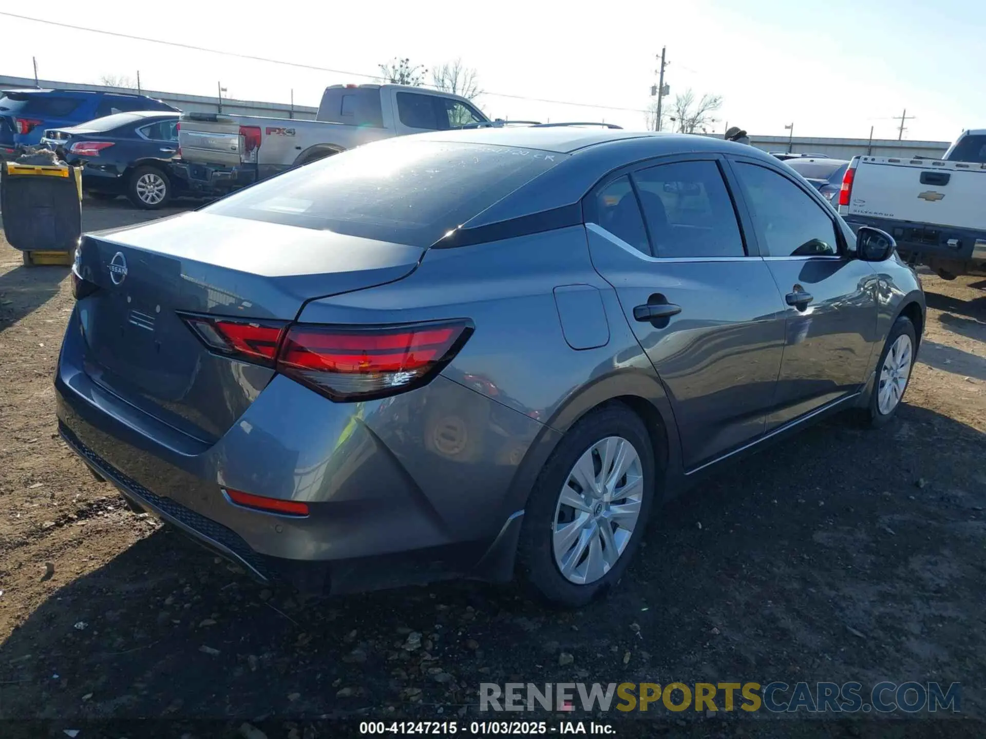 4 fotografías del automóvil dañado 3N1AB8BV1RY389033 NISSAN SENTRA 2024