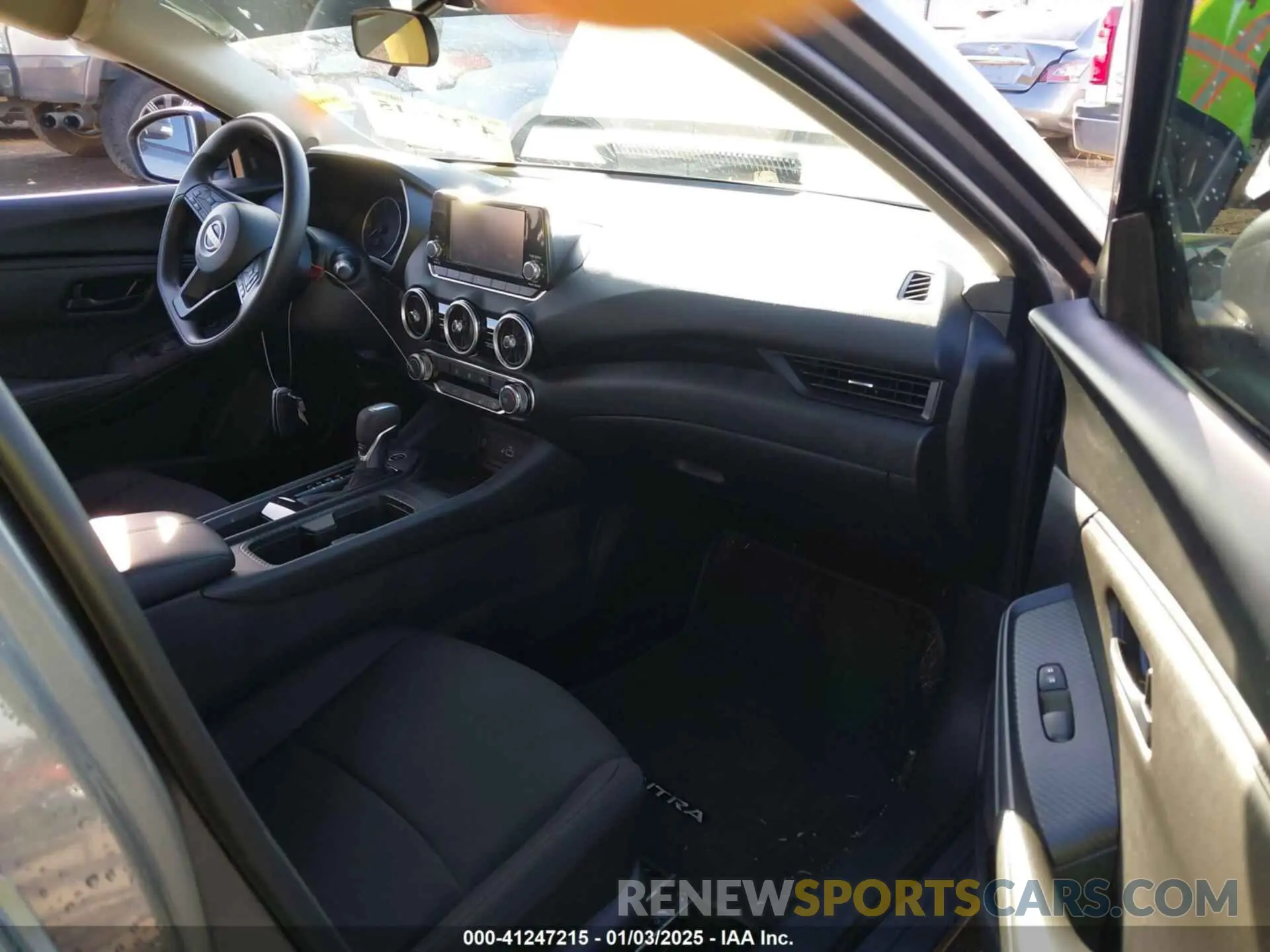 5 fotografías del automóvil dañado 3N1AB8BV1RY389033 NISSAN SENTRA 2024