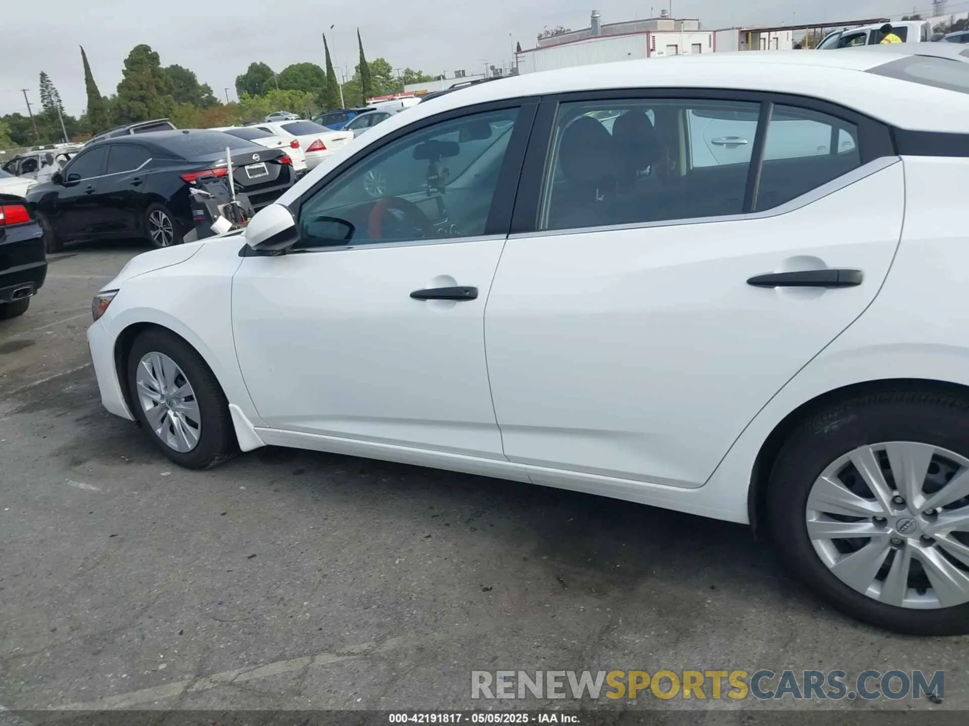 14 fotografías del automóvil dañado 3N1AB8BV2RY365243 NISSAN SENTRA 2024