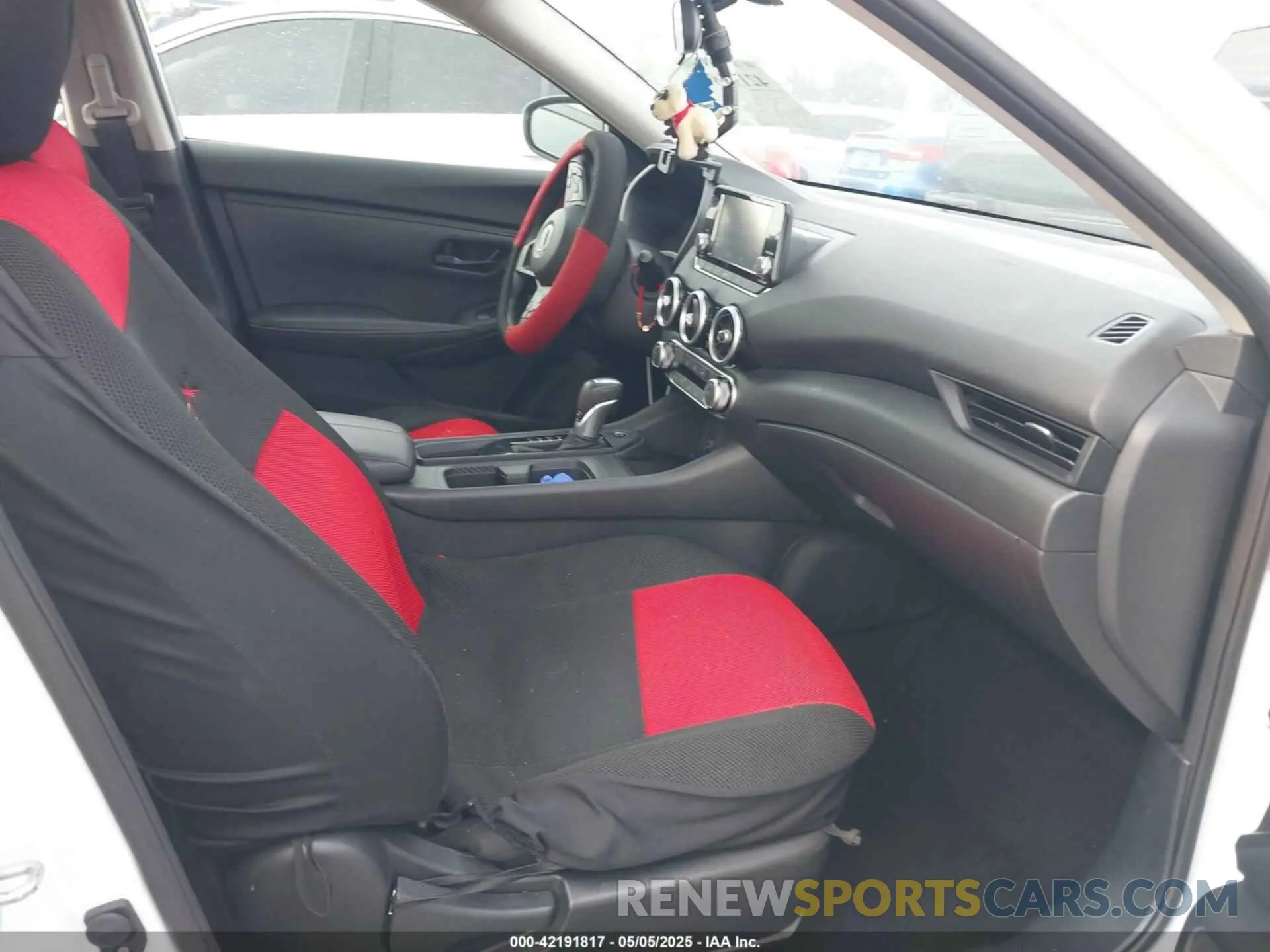 5 fotografías del automóvil dañado 3N1AB8BV2RY365243 NISSAN SENTRA 2024