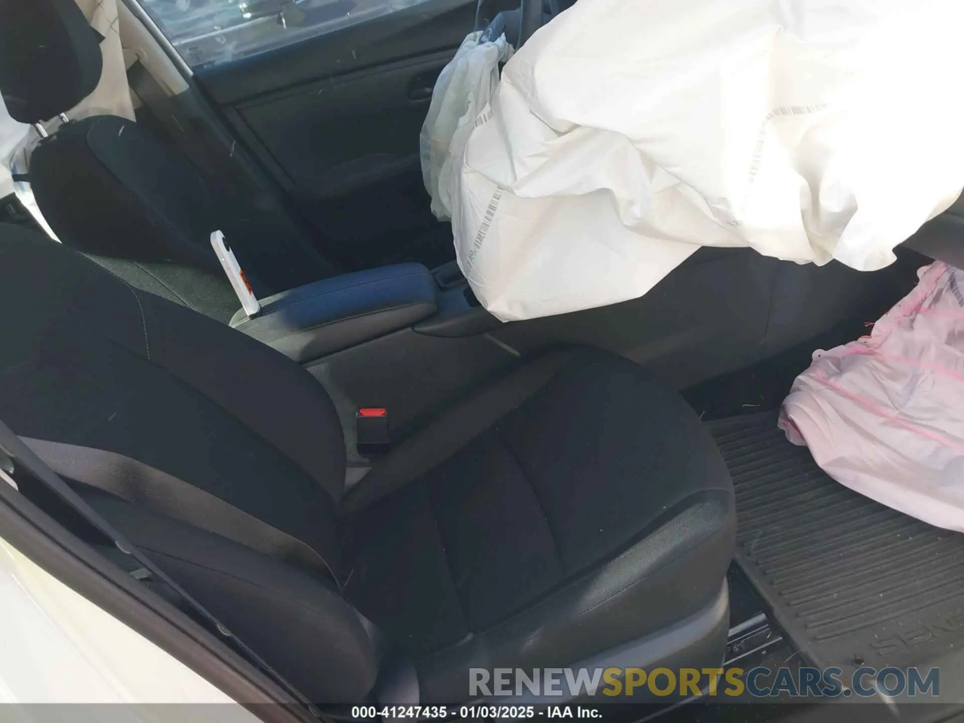 5 fotografías del automóvil dañado 3N1AB8BV3RY205873 NISSAN SENTRA 2024