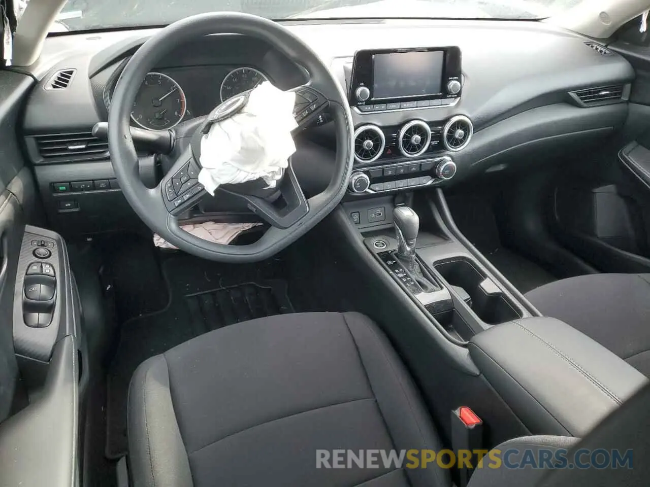8 fotografías del automóvil dañado 3N1AB8BV3RY241711 NISSAN SENTRA 2024