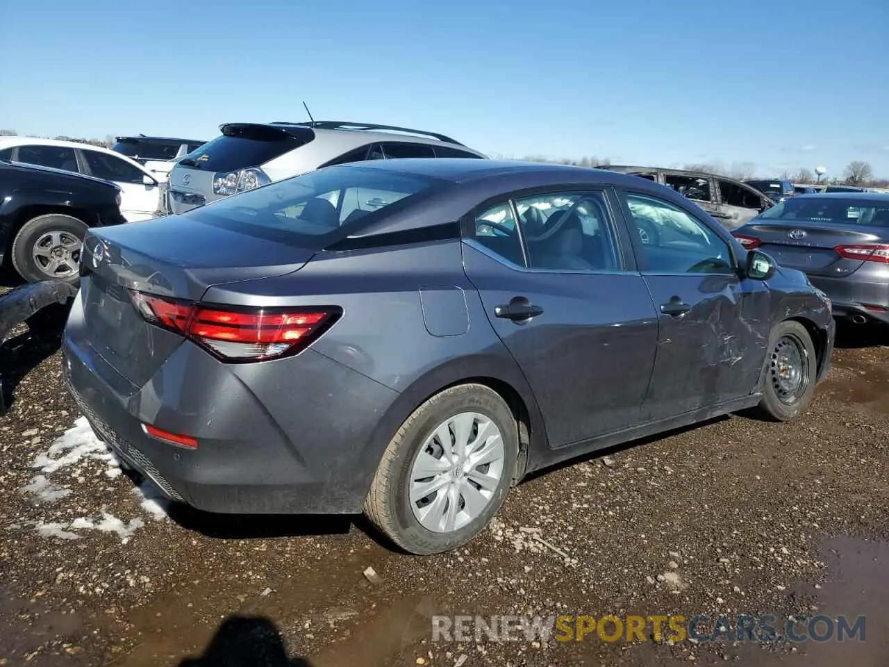 3 fotografías del automóvil dañado 3N1AB8BV3RY288818 NISSAN SENTRA 2024