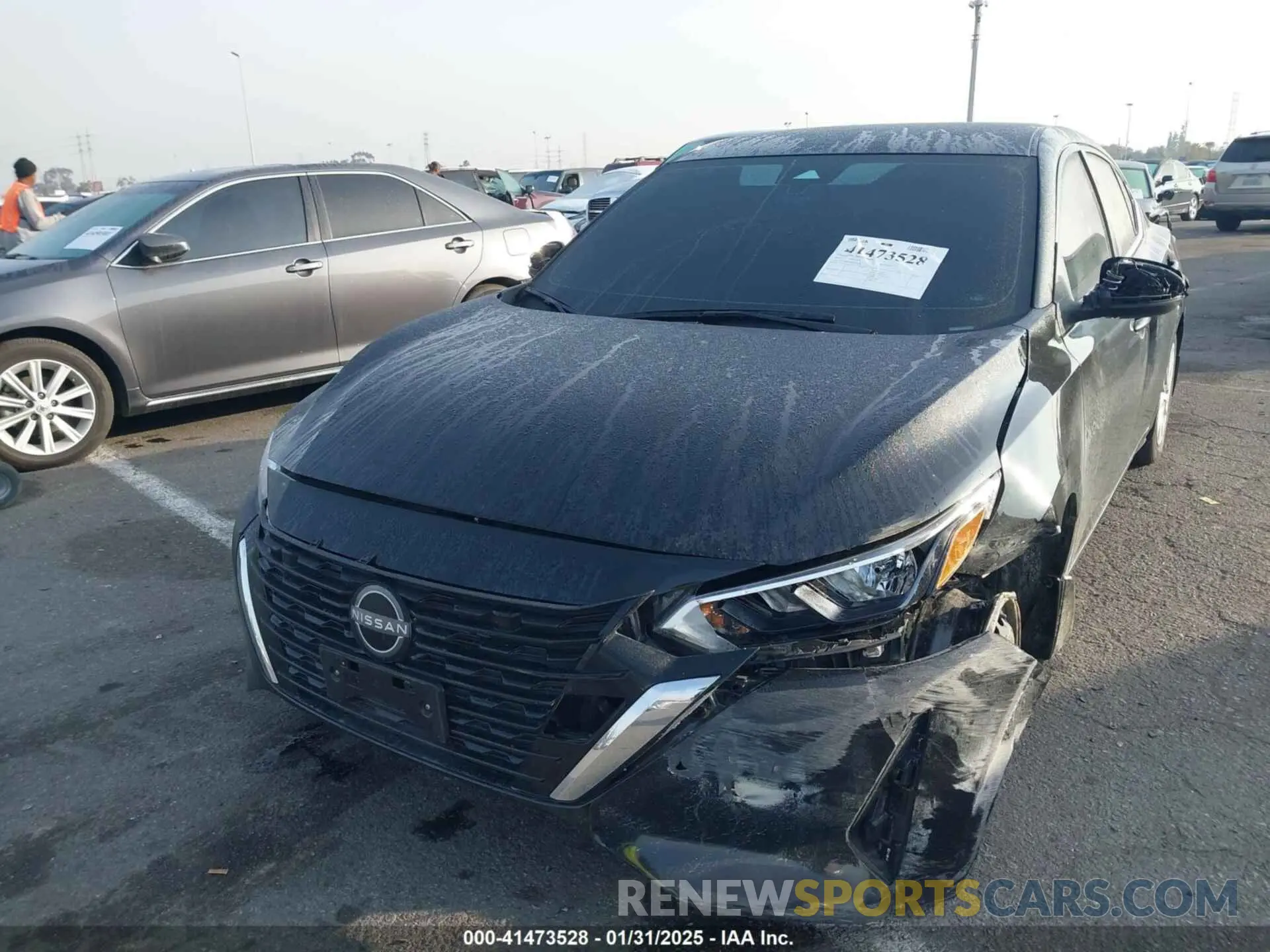 2 fotografías del automóvil dañado 3N1AB8BV3RY313376 NISSAN SENTRA 2024