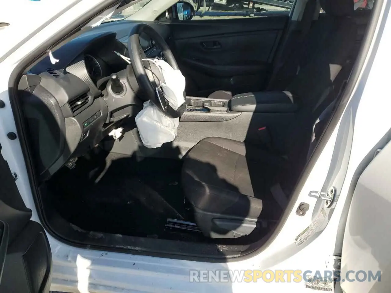 7 fotografías del automóvil dañado 3N1AB8BV4RY207339 NISSAN SENTRA 2024