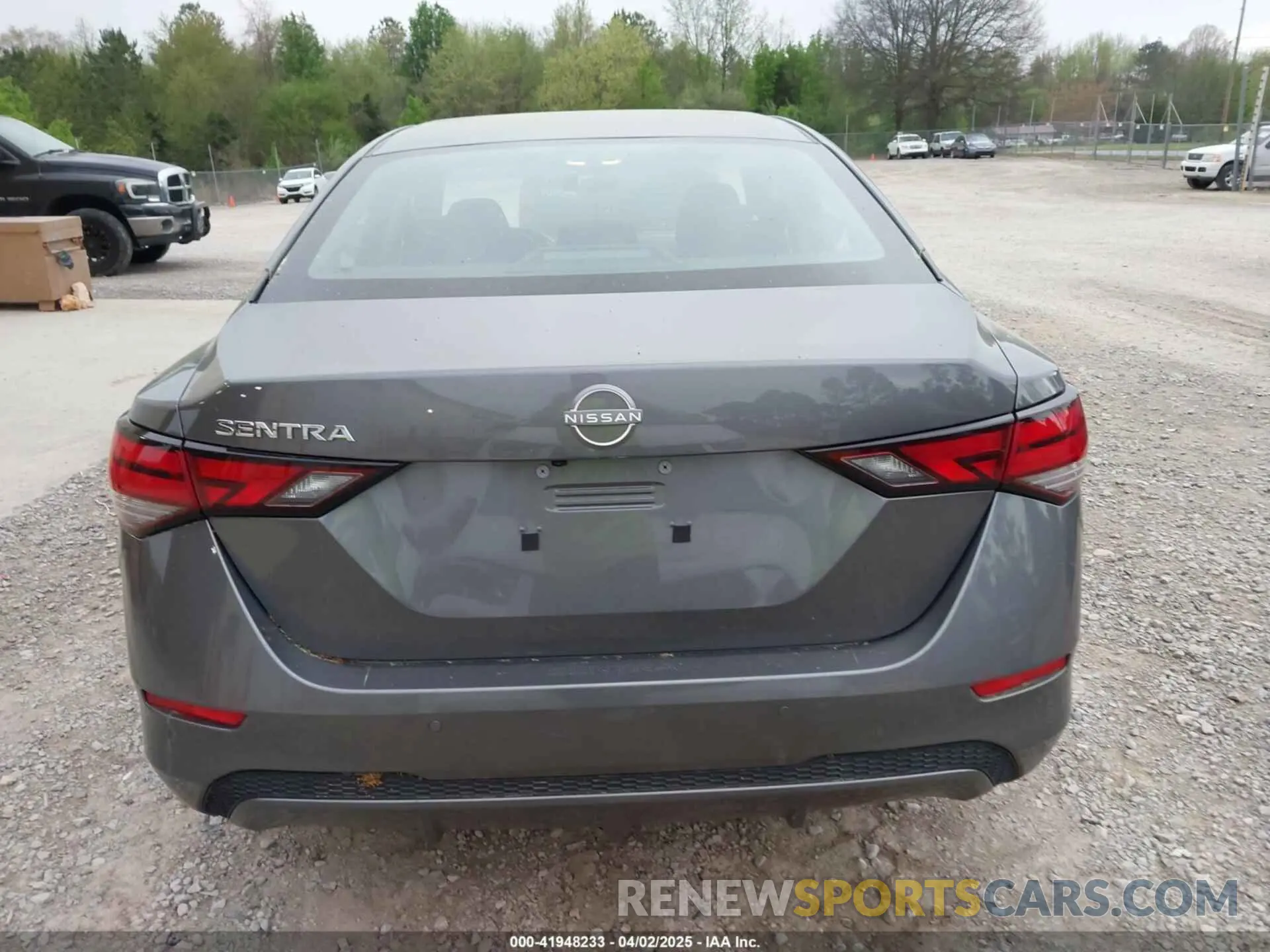 16 fotografías del automóvil dañado 3N1AB8BV4RY209088 NISSAN SENTRA 2024