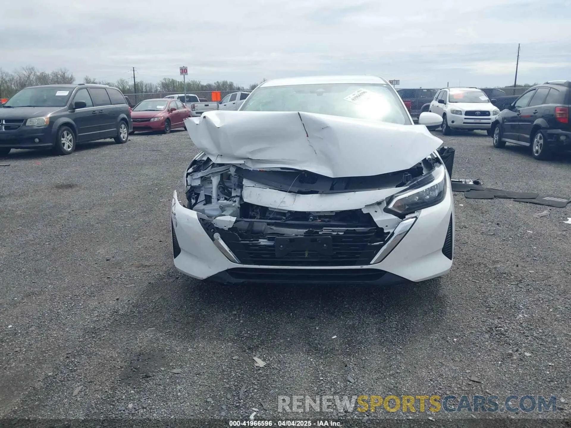 13 fotografías del automóvil dañado 3N1AB8BV4RY272627 NISSAN SENTRA 2024