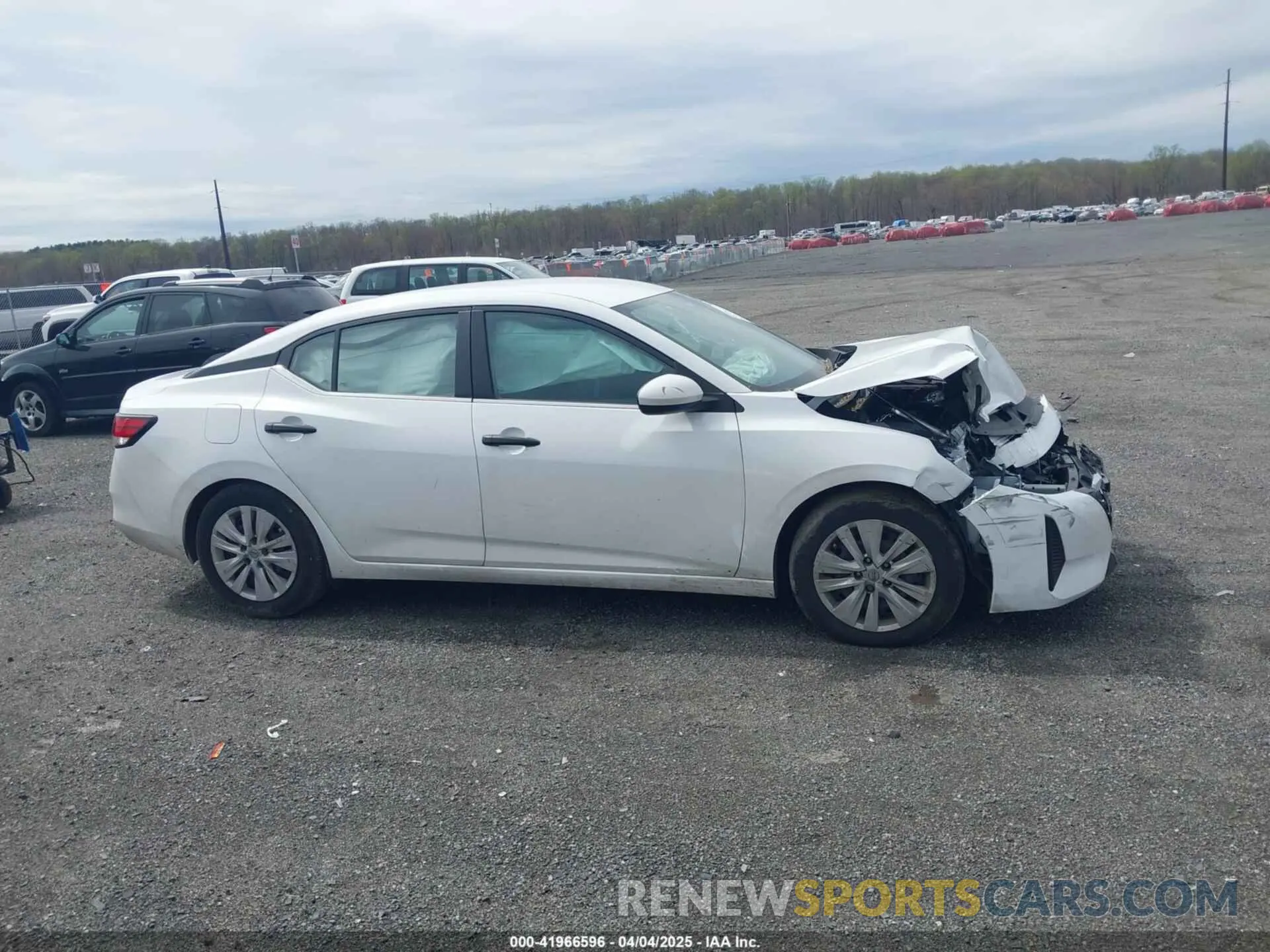 14 fotografías del automóvil dañado 3N1AB8BV4RY272627 NISSAN SENTRA 2024