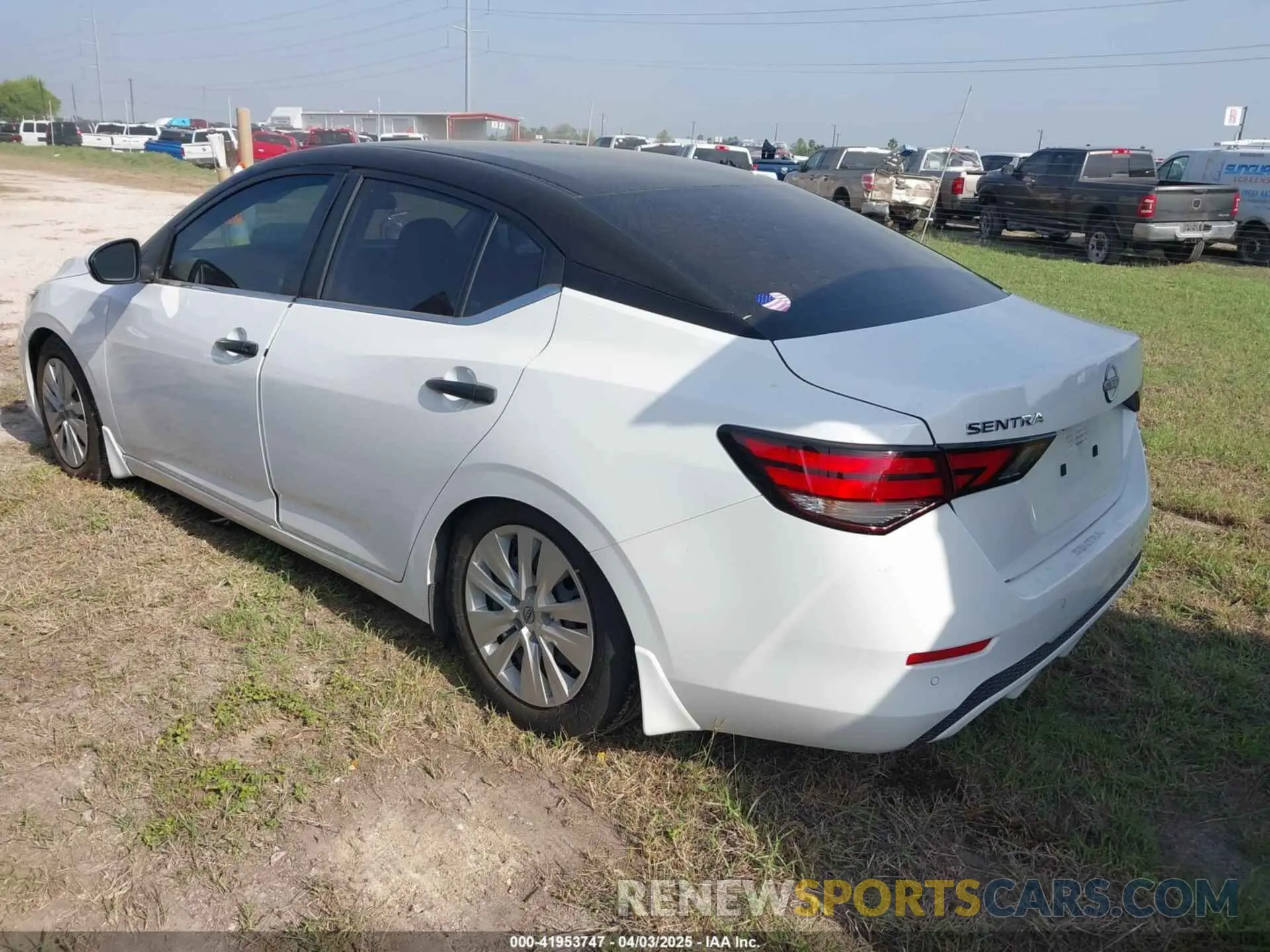 3 fotografías del automóvil dañado 3N1AB8BV4RY313399 NISSAN SENTRA 2024