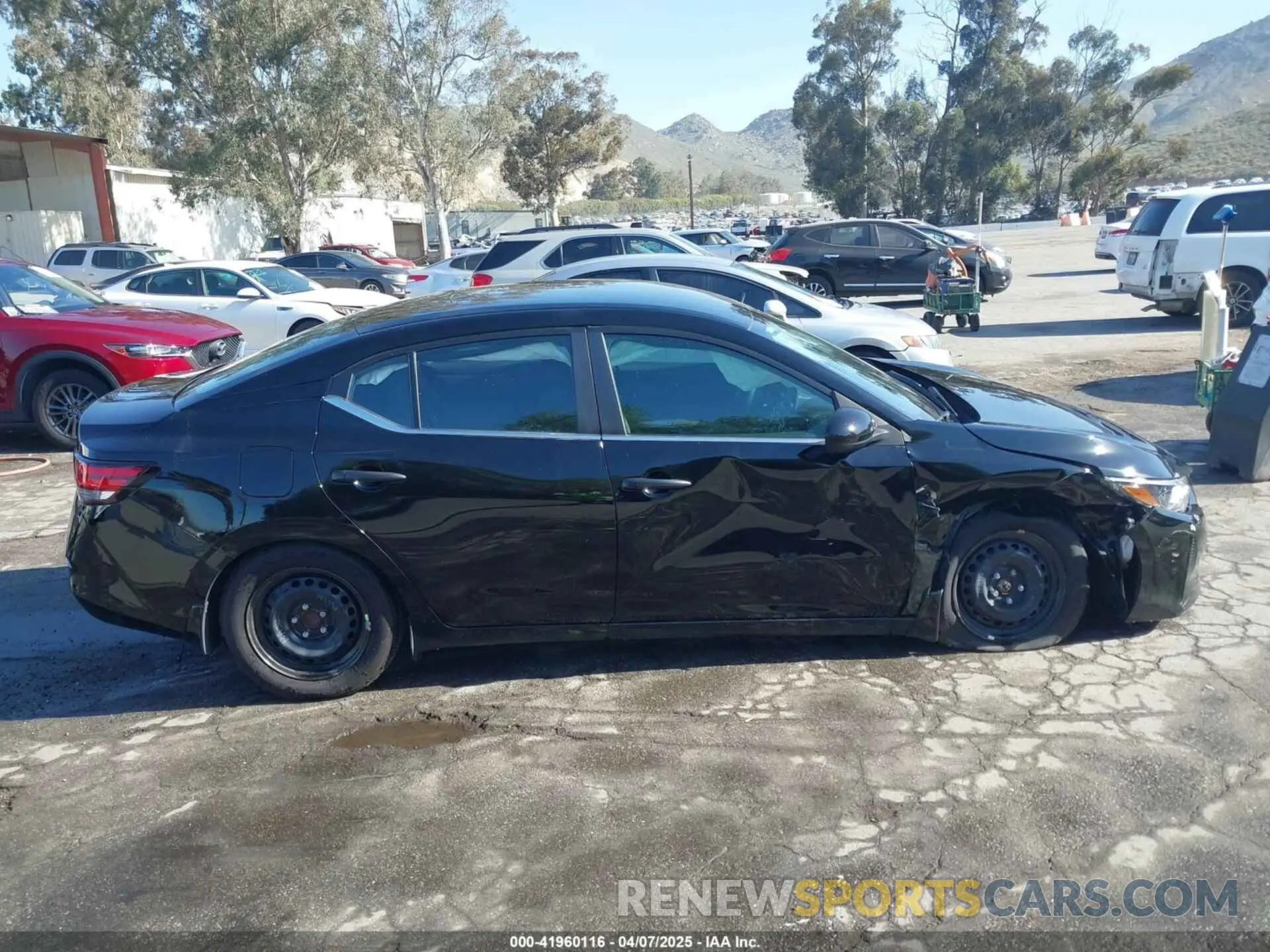 12 fotografías del automóvil dañado 3N1AB8BV4RY343941 NISSAN SENTRA 2024