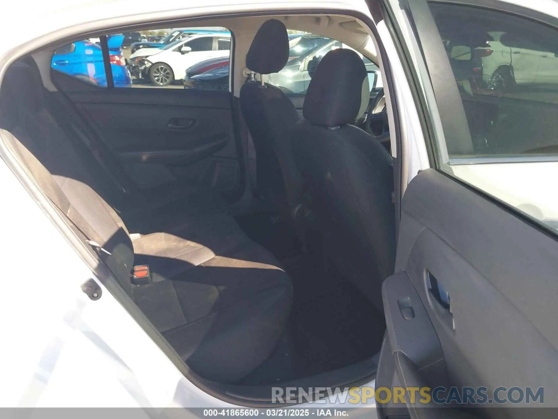 8 fotografías del automóvil dañado 3N1AB8BV5RY226580 NISSAN SENTRA 2024