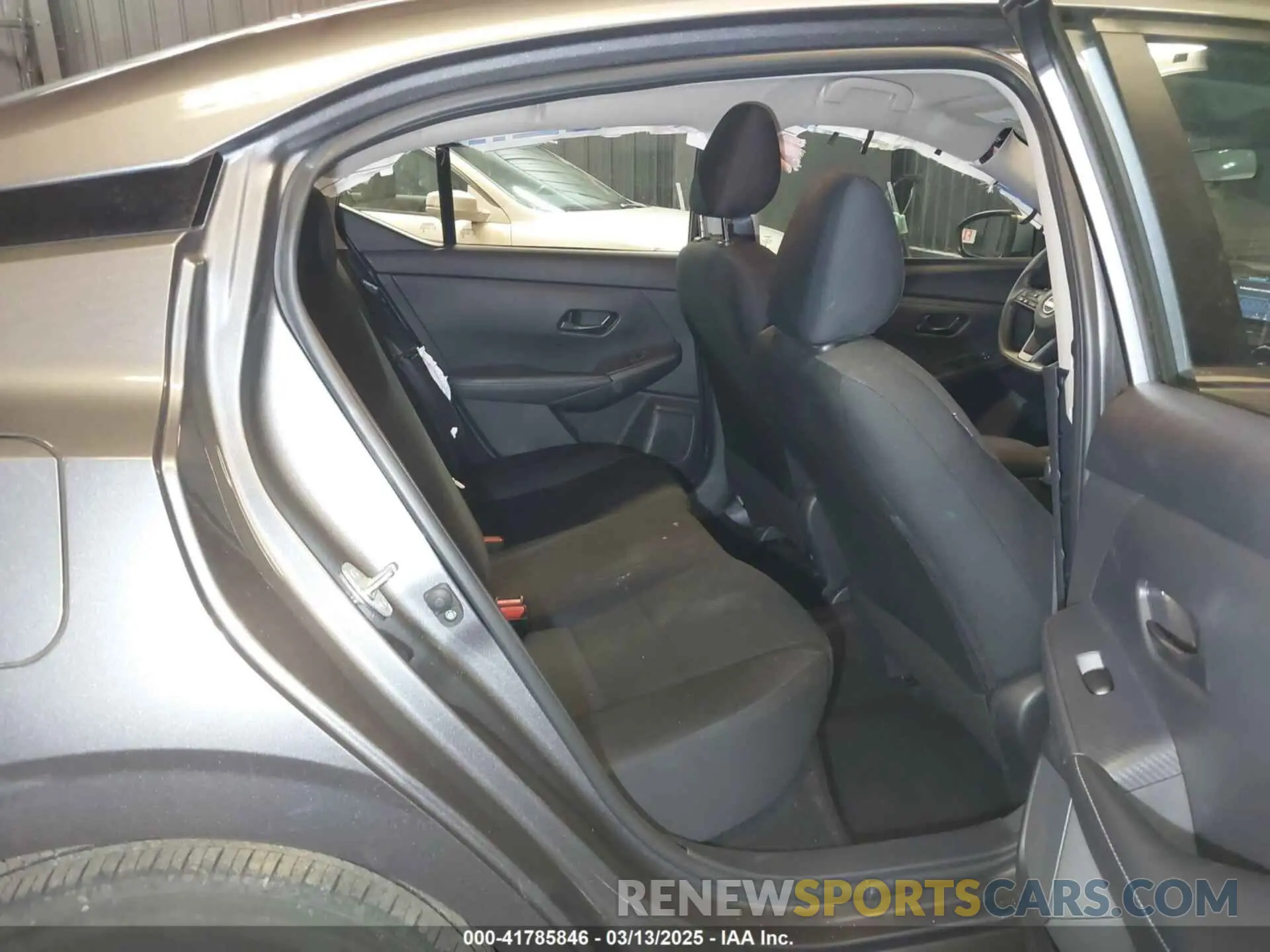 8 fotografías del automóvil dañado 3N1AB8BV5RY233271 NISSAN SENTRA 2024